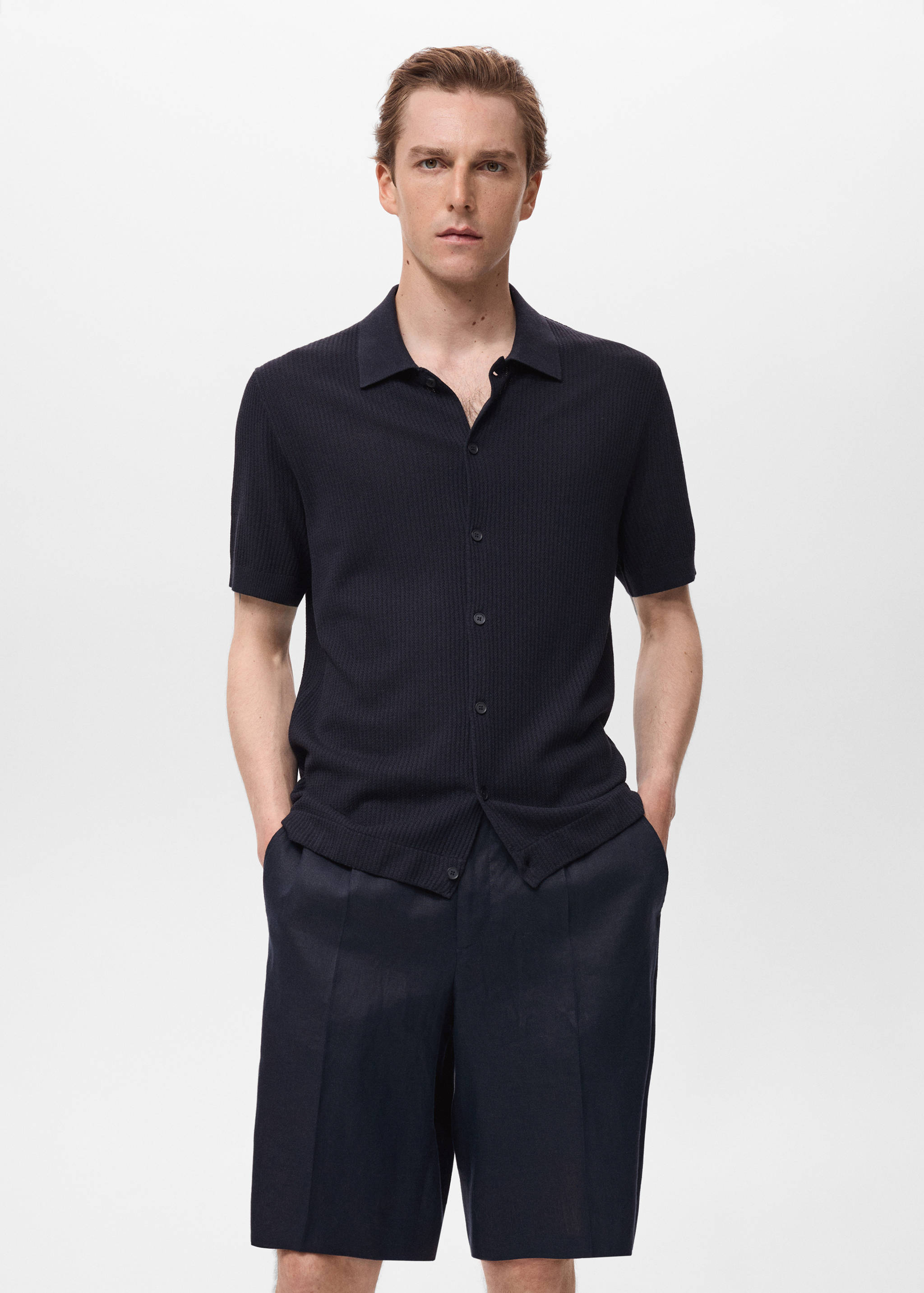 Hemd mit Rippmuster - Mittlere Ansicht