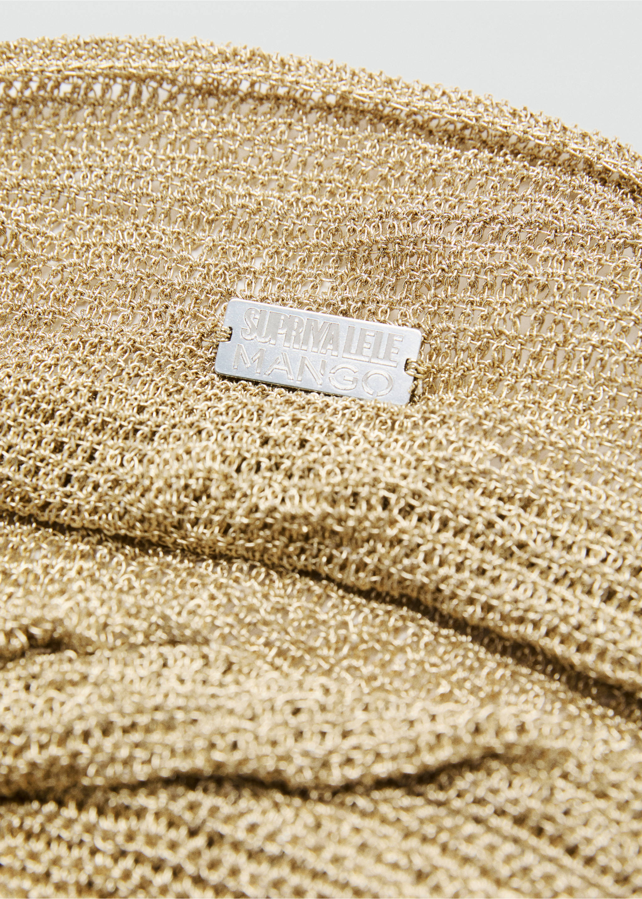 Lurex maxi-shopper with circular base - Details of the article 2, Gold. Ref: 17041256-00.