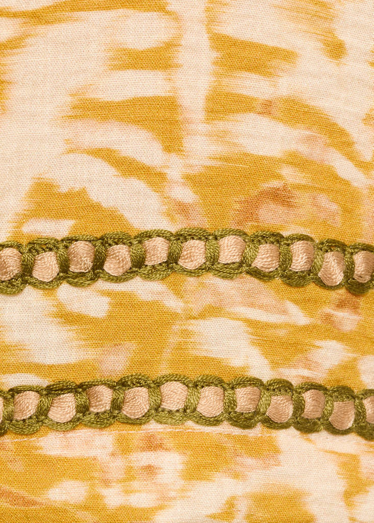 Tropical print jumpsuit — Mustard