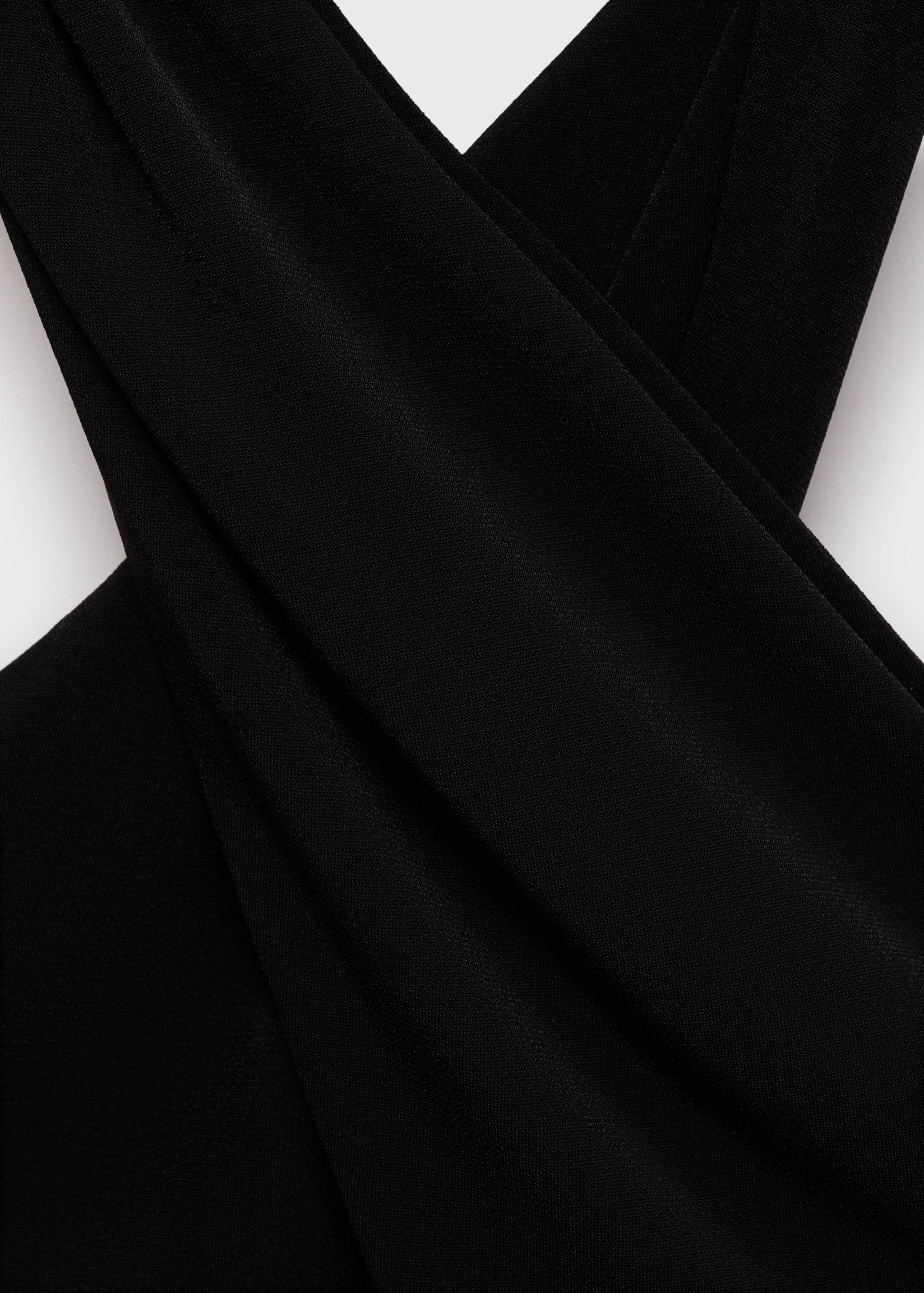 Top halter petrecut - Detaliu al articolului 8