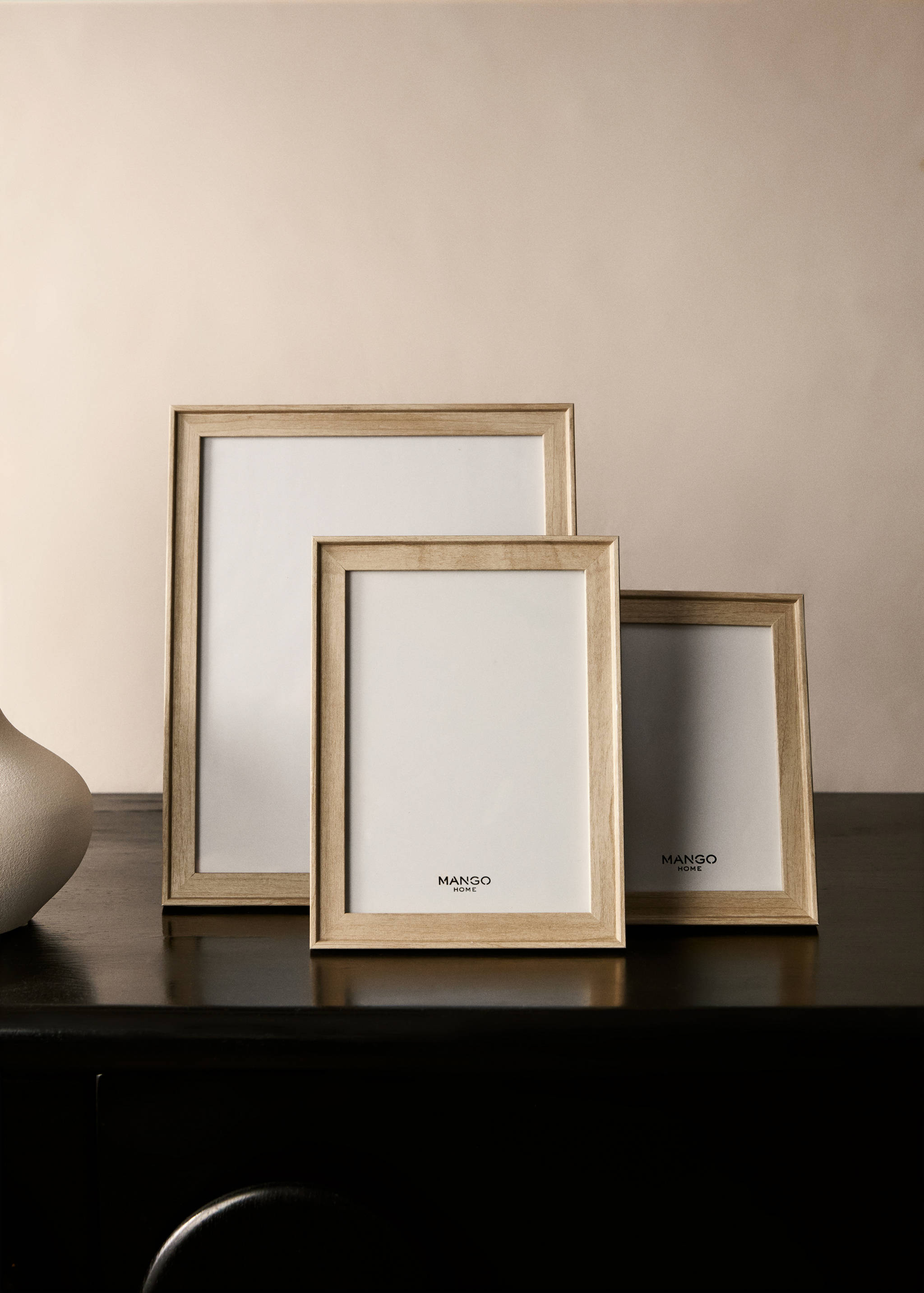 Marco relieve efecto madera mediano - Plano general