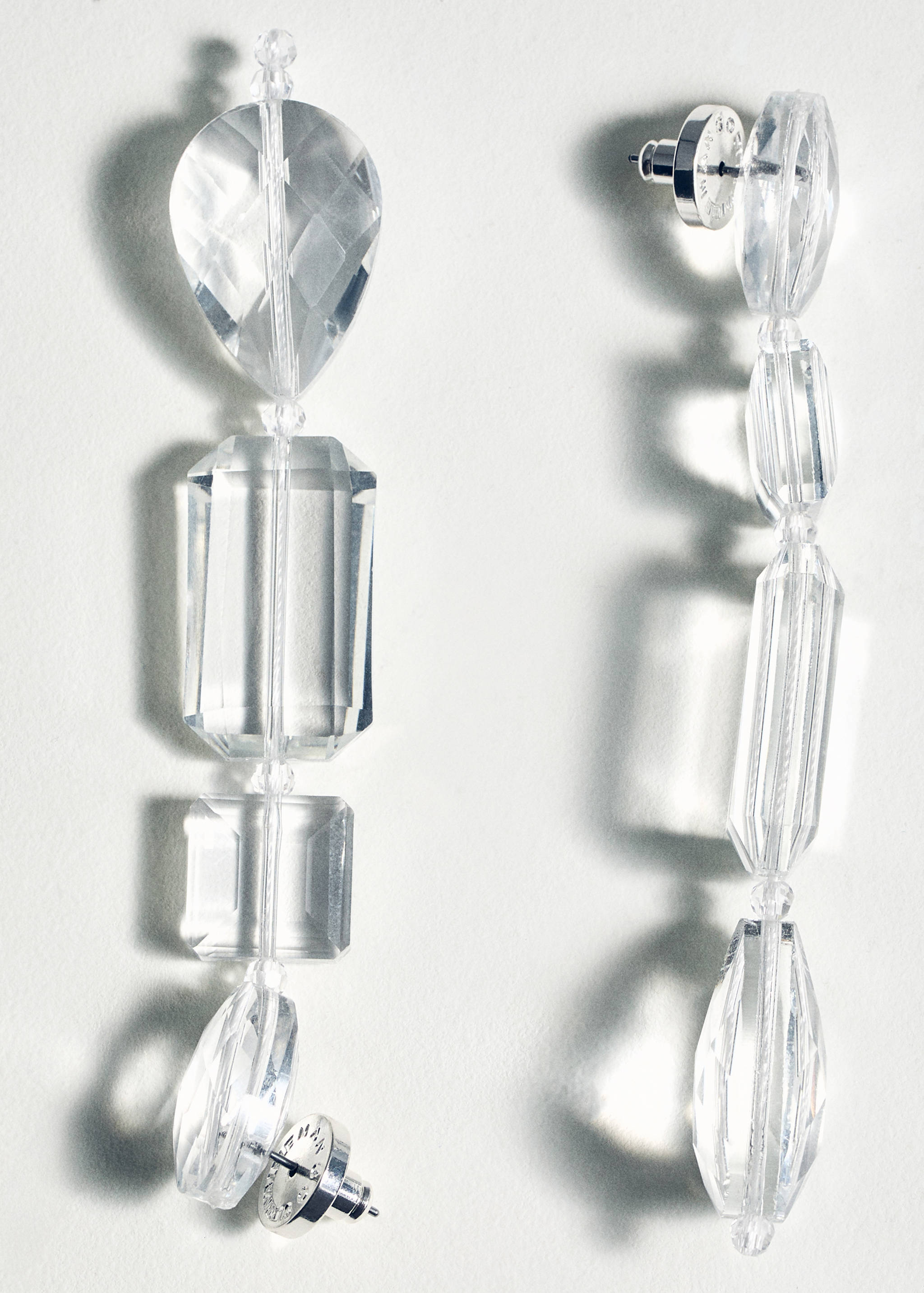 Örhängen med kristallhänge - Detaljer om artikeln 5