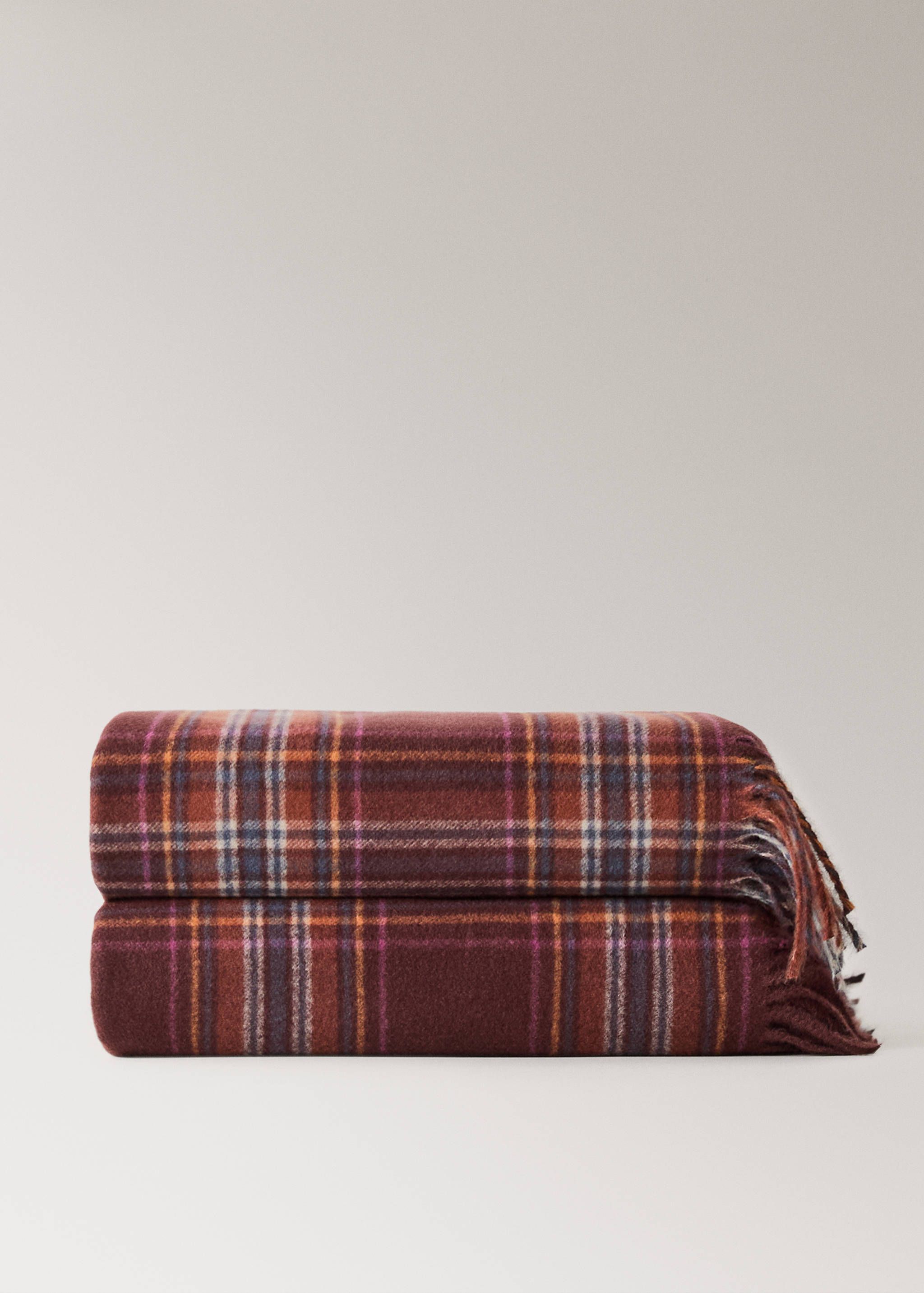 Manta com franjas axadrezada - Artigo sem modelo