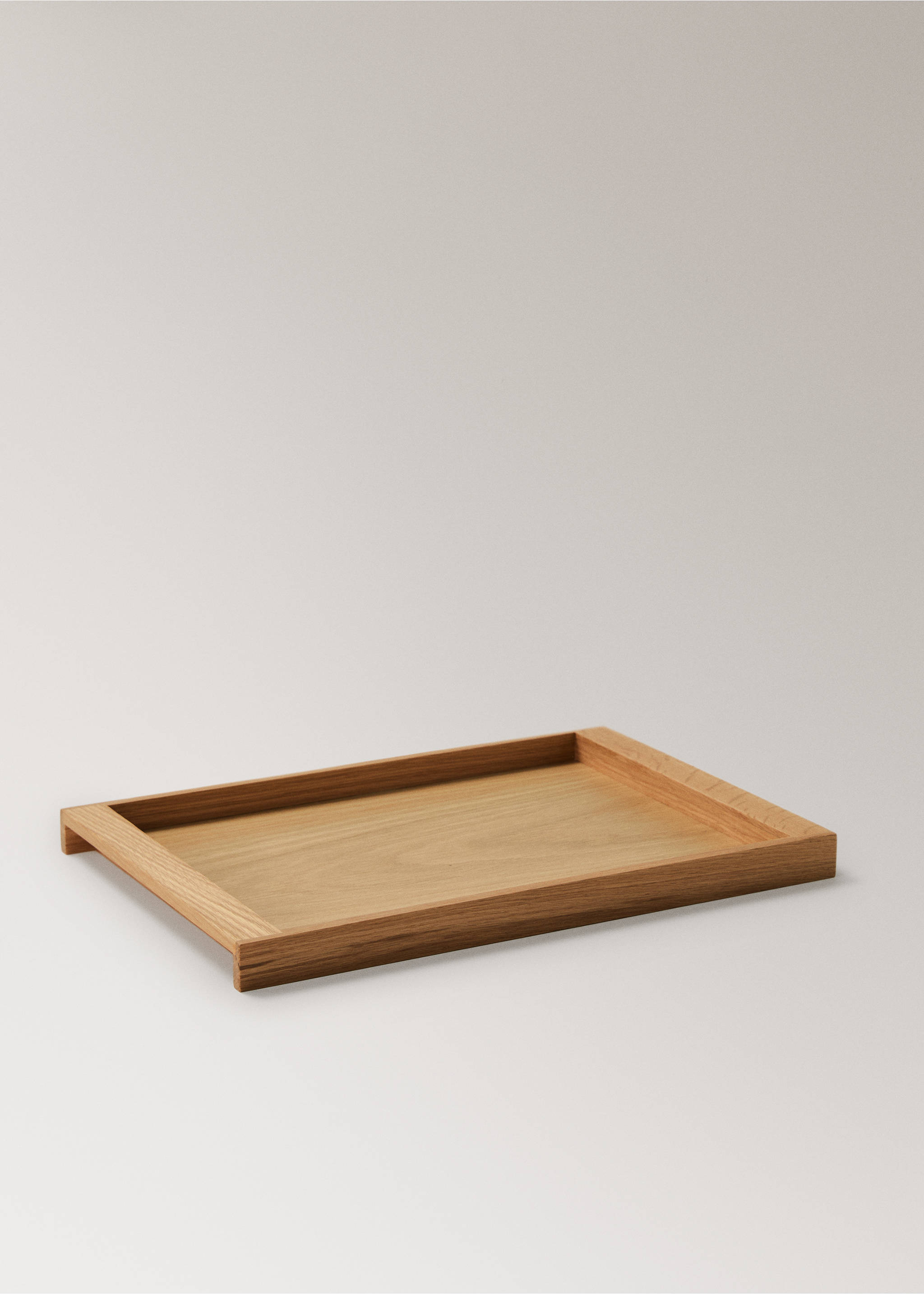 Bandeja retangular de madeira grande - Pormenor do artigo 1, Castanho. Ref: 17041279-00.