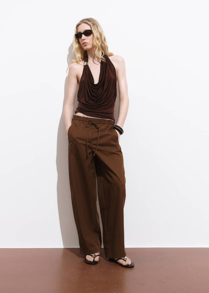 Paperbag trousers with bow — Brown