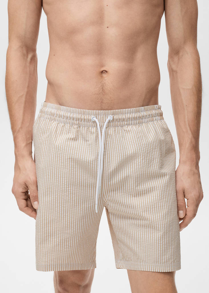 Seersucker swimming trunks — Sand