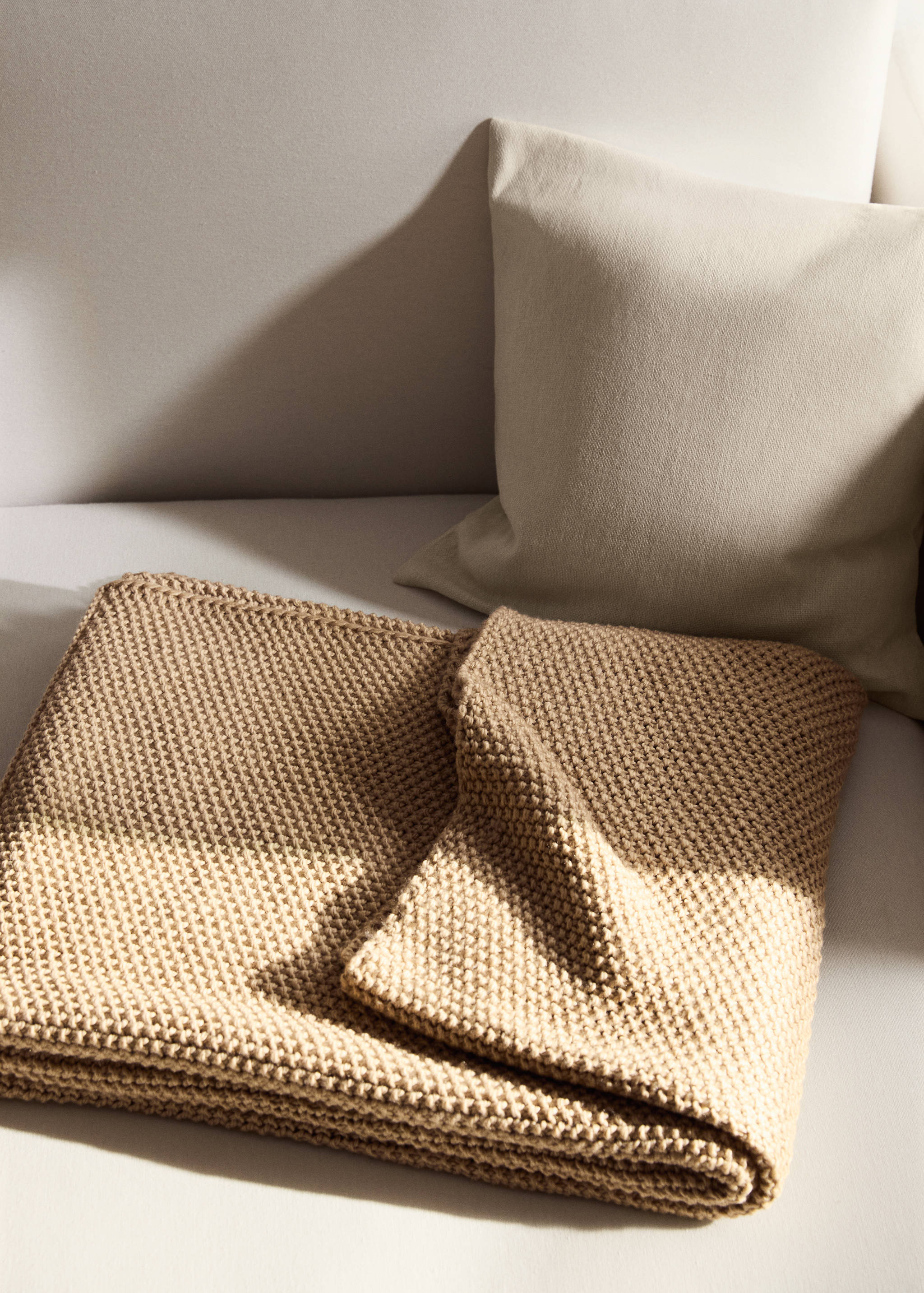 Manta diseño punto - Plano general