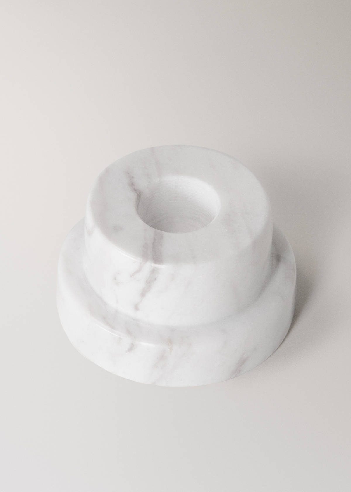 Reversible marble low candleholder — White