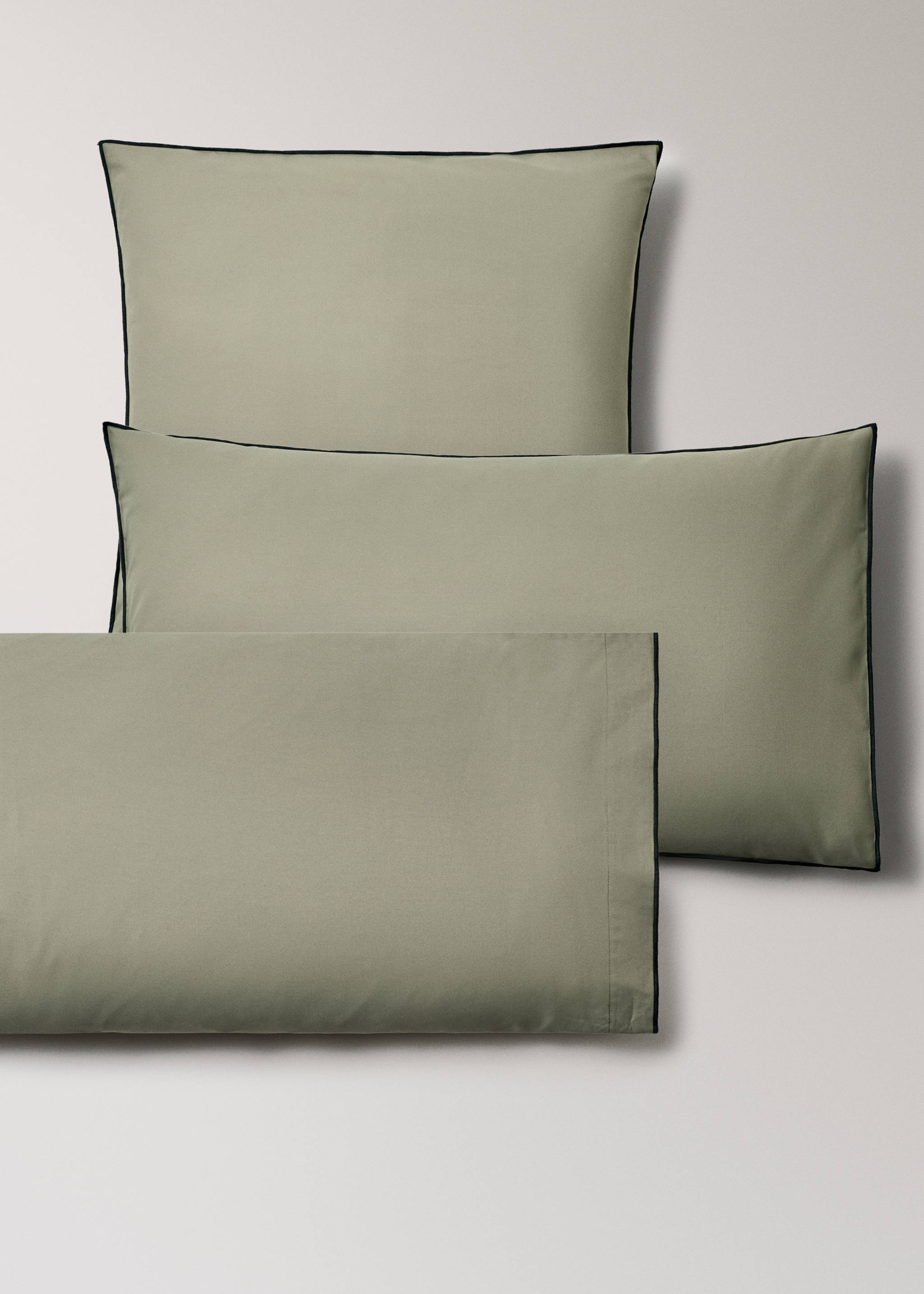 Two 200-thread count percale cotton pillowcases with contrasting overlock 50x75 cm - Details of the article 4