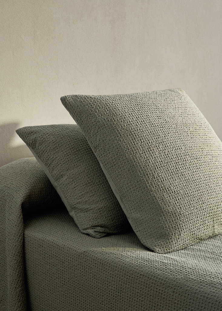 Two cotton waffle percale pillowcases 60x60 cm — Forest Green