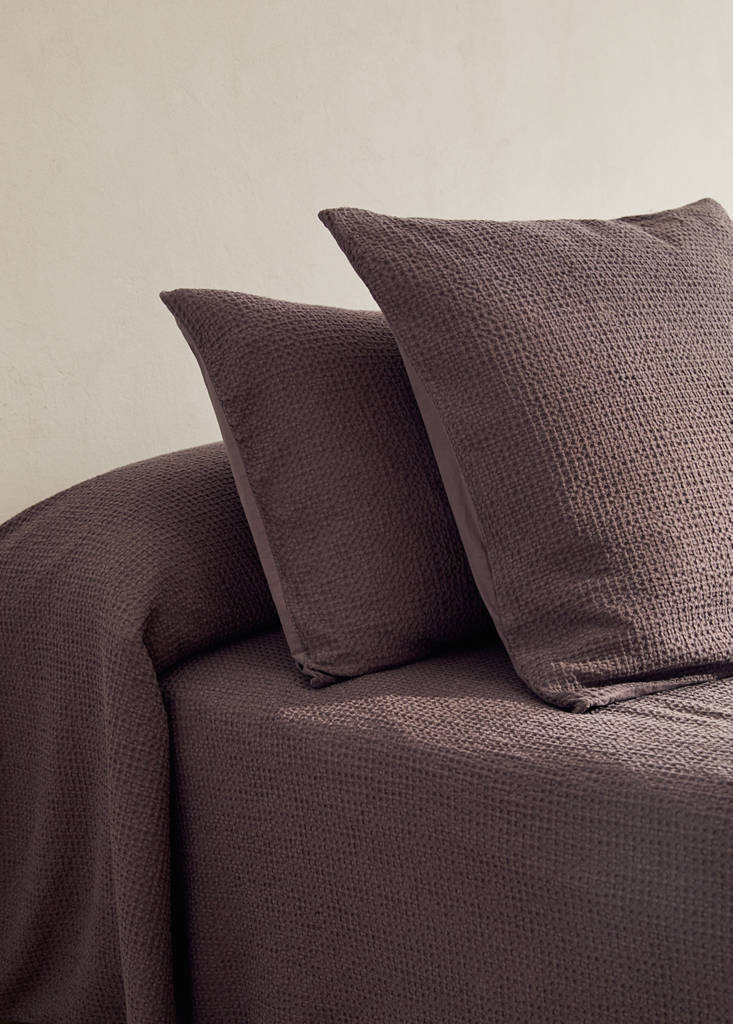 Two cotton waffle percale pillowcases 60x60 cm — Blackberry