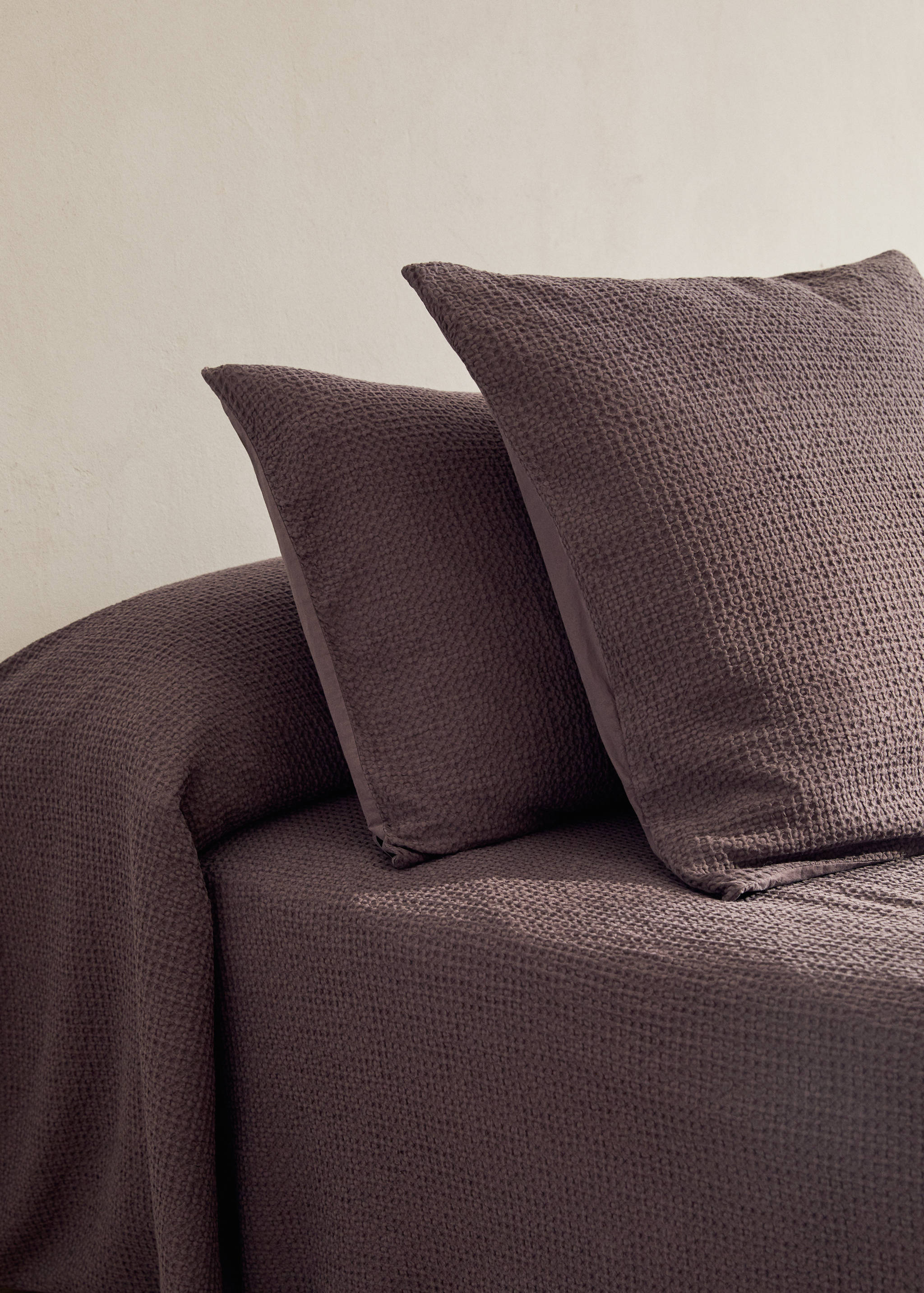 Dos fundas almohada algodón percal waffle 60x60 cm - Plano general