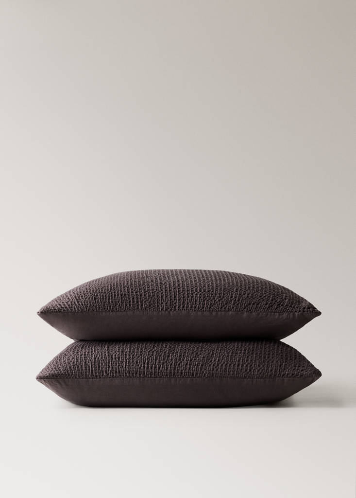 Two cotton waffle percale pillowcases 60x60 cm — Blackberry
