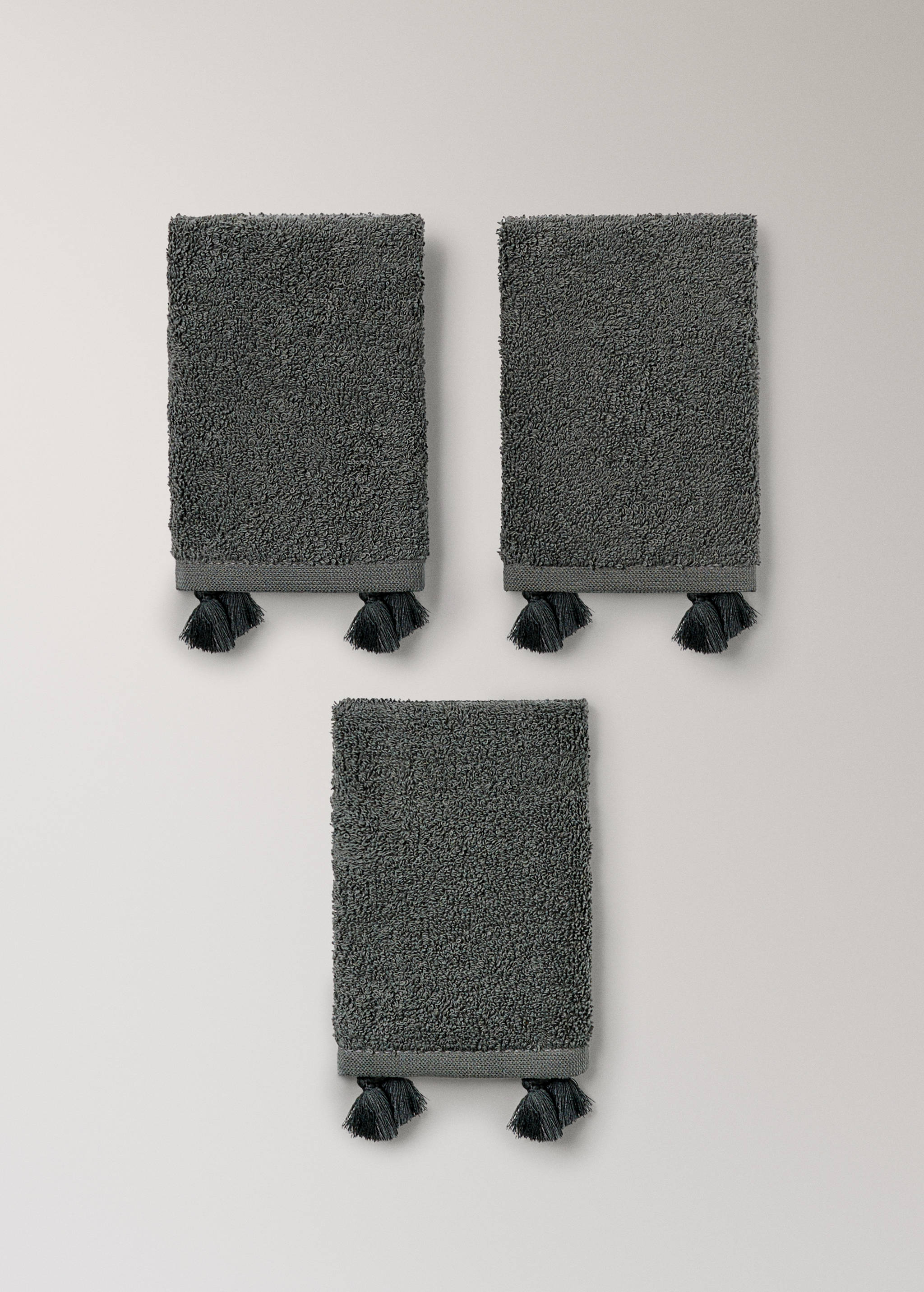 Set of 3 towels with pom-pom - Details of the article 3