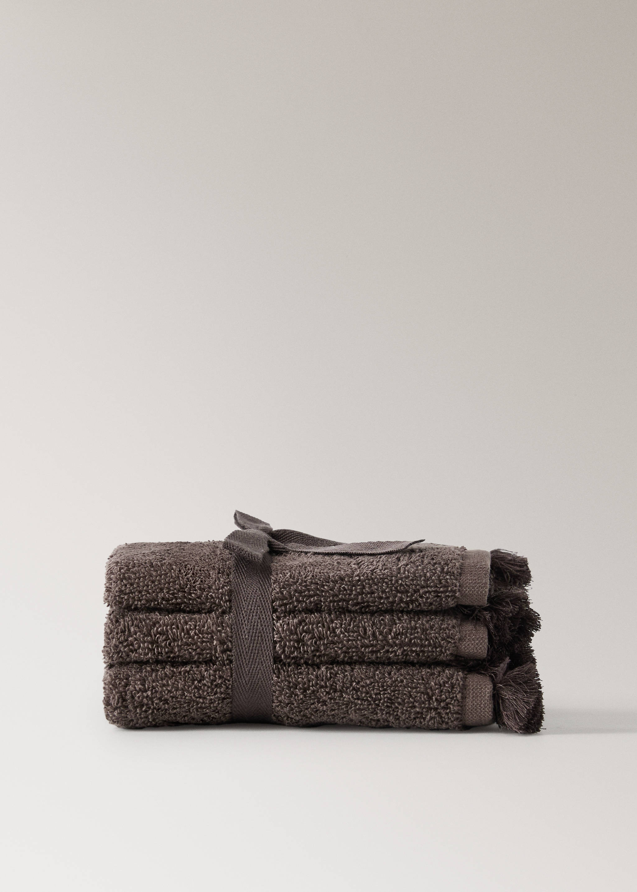 Set of 3 towels with pom-pom - Article without model