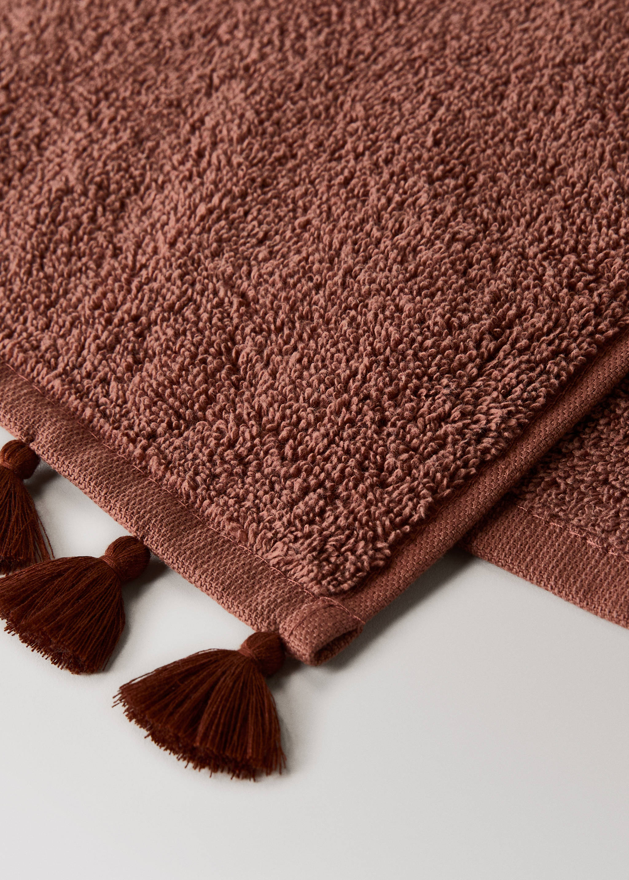 Guest towel with pom-pom - Details of the article 1