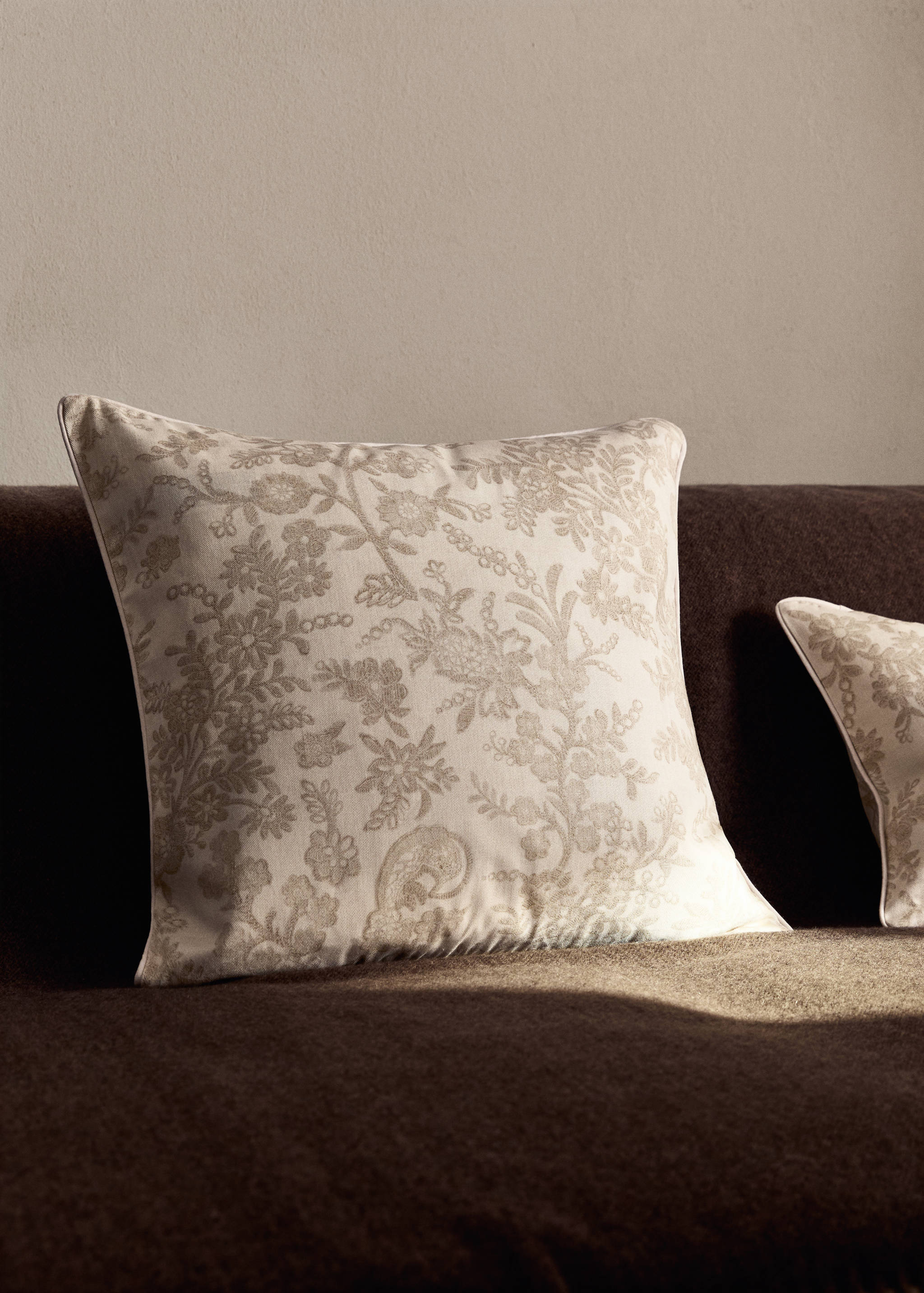 Floral-print cotton cushion cover 45x45cm - General plane