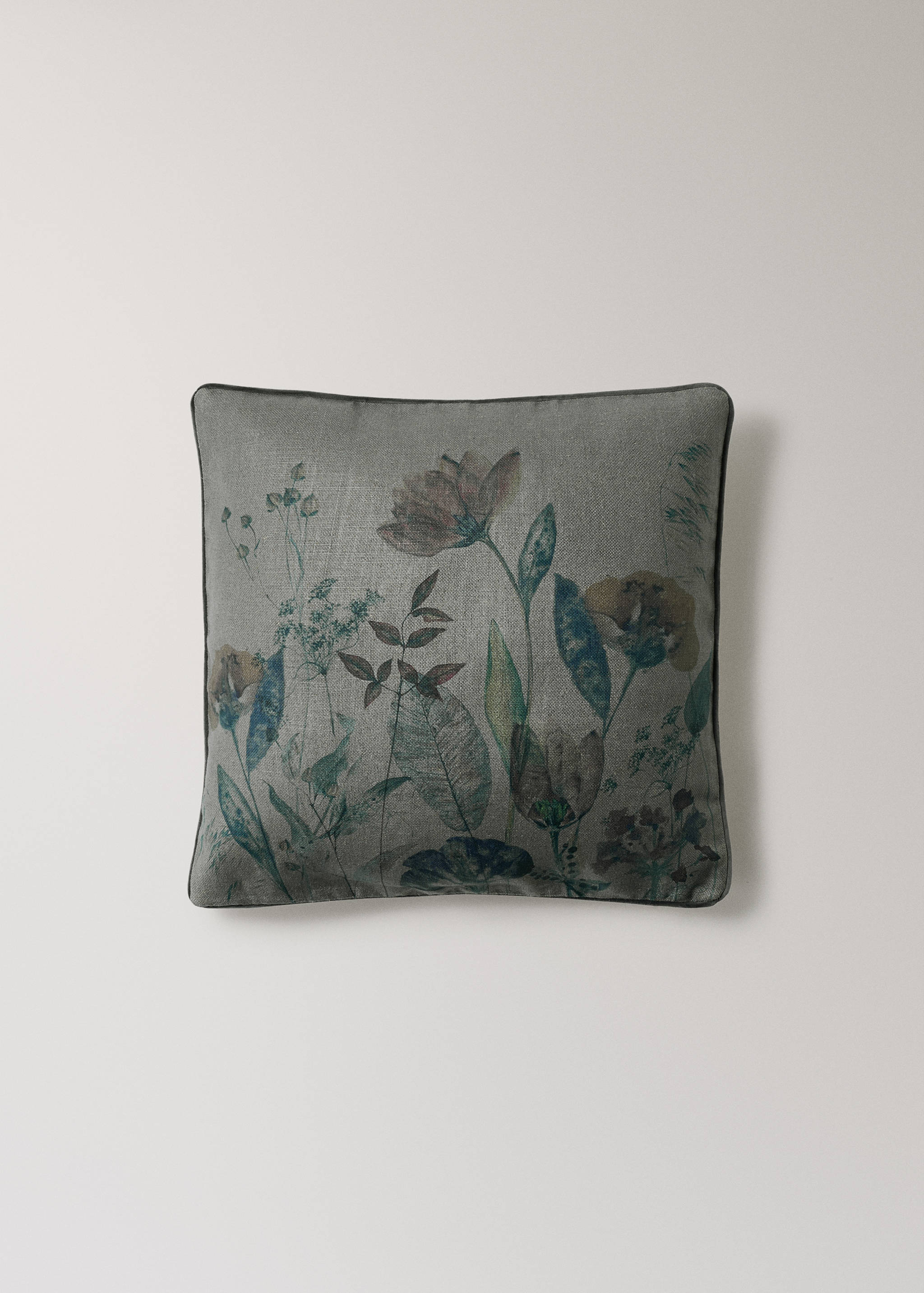 Leinen-Kissenhülle mit Blumenprint 50x50 cm - Artikel ohne Model