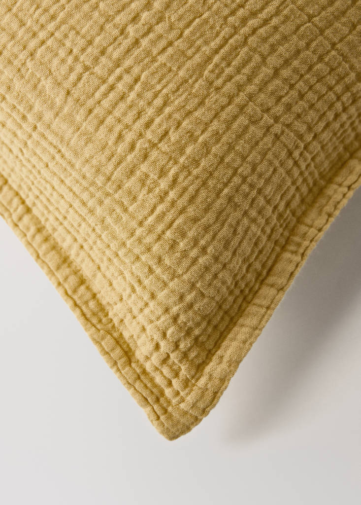 Gauze children's cushion cover 30x40 cm — Yellow