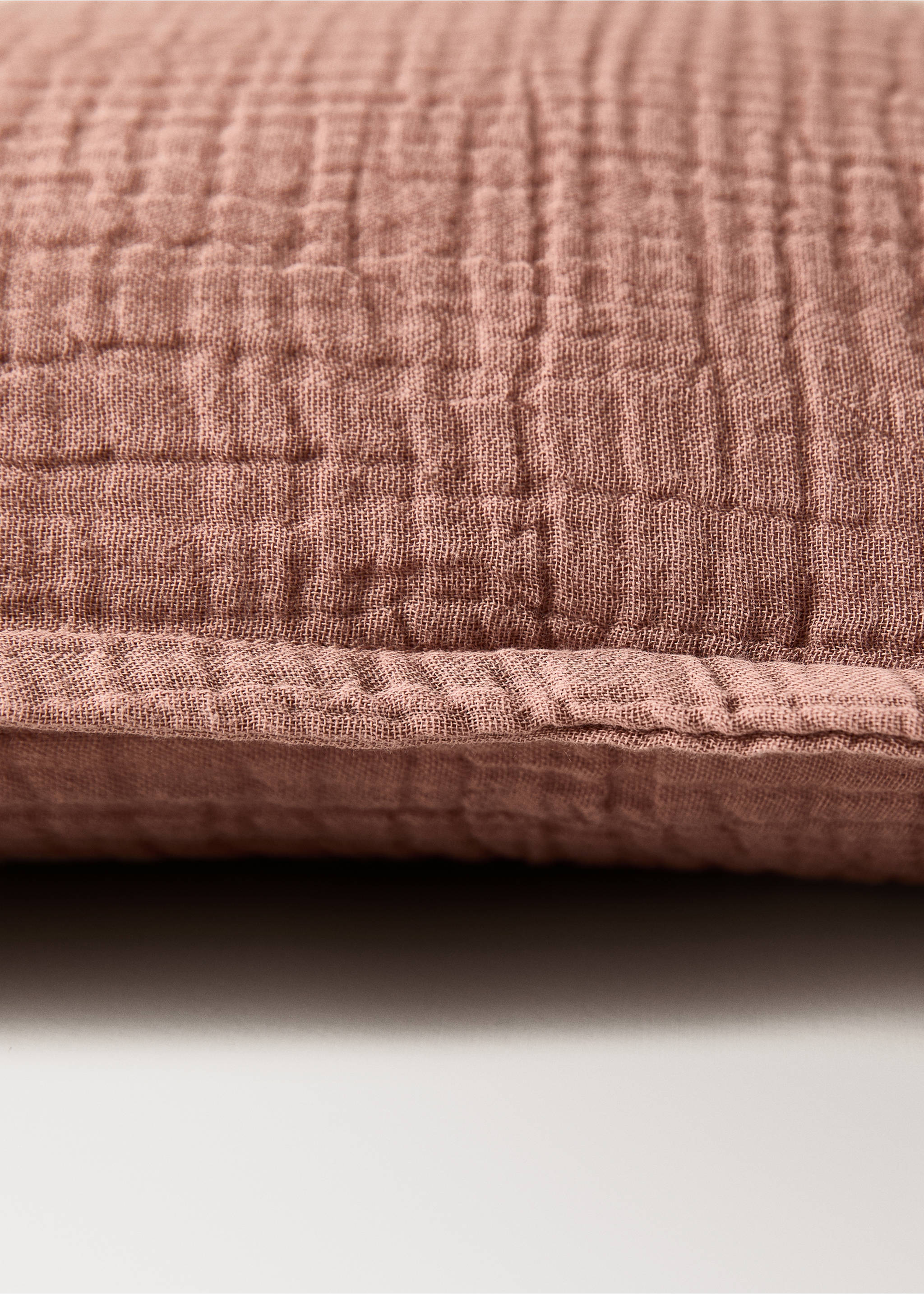 Gauze children's cushion cover 30x40 cm - Details of the article 3, Cherry. Ref: 17041595-00.