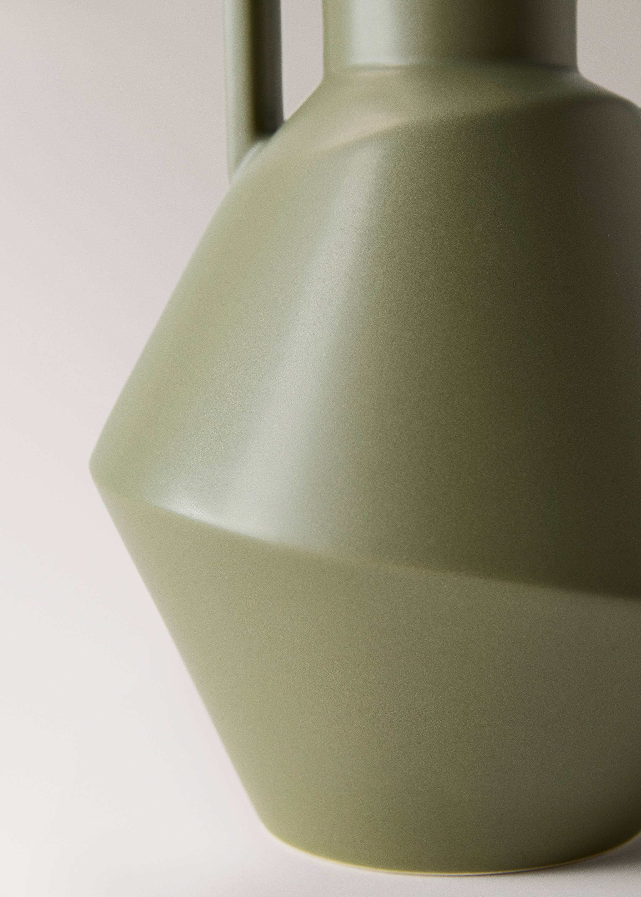 Wazon z fajansu z uchwytem - Szczegóły artykułu 1