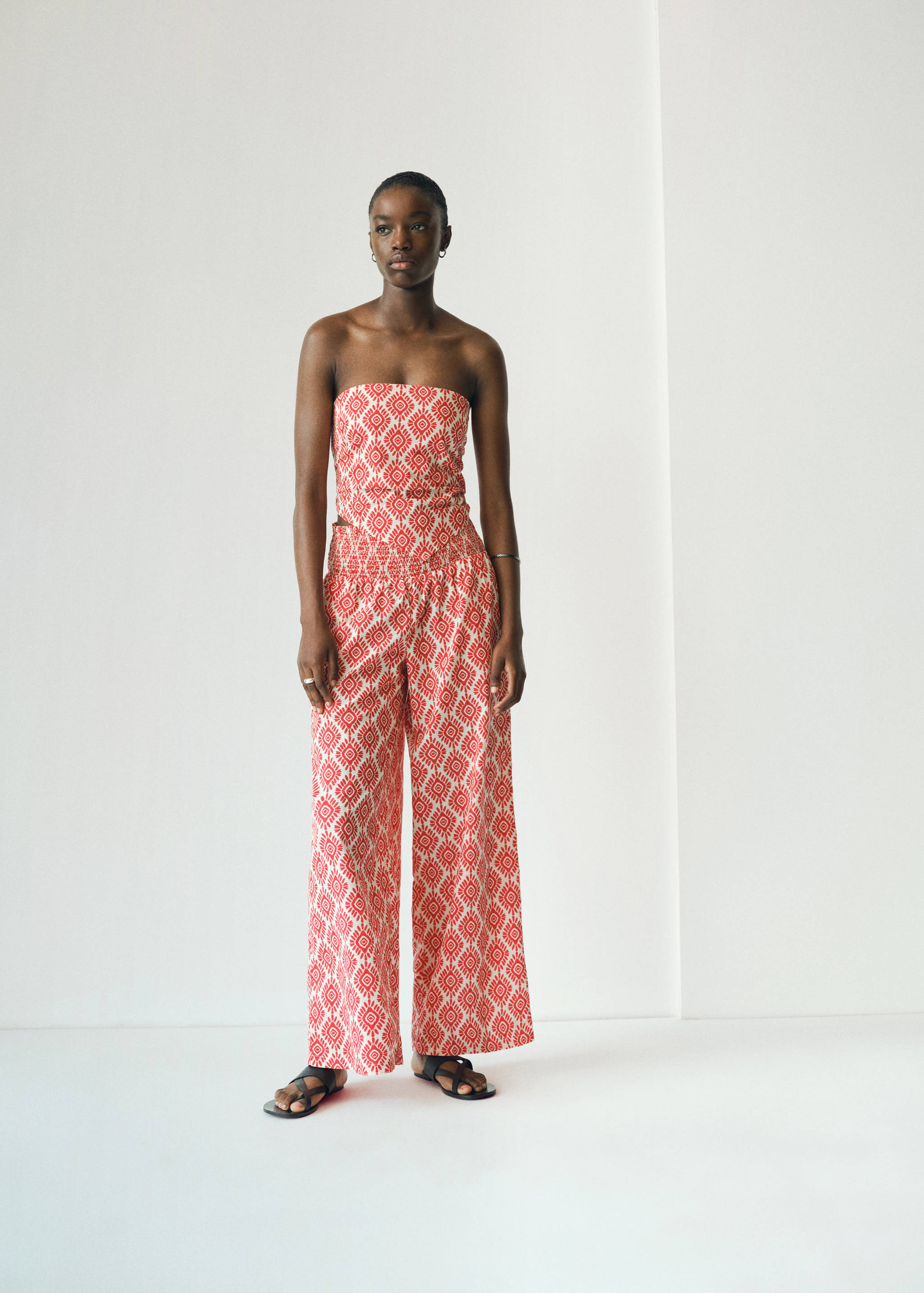 Calças estampadas de algodão - Plano geral