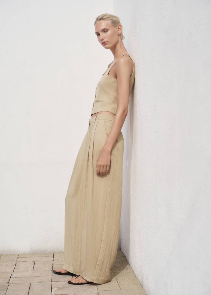Straight mid-rise suit trousers — Beige