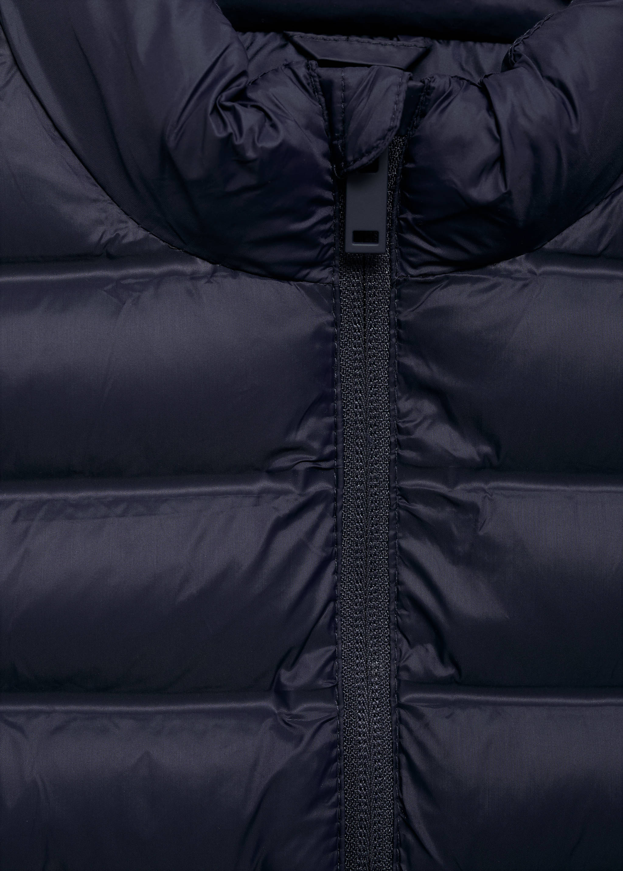 Quilted gilet - Details of the article 8