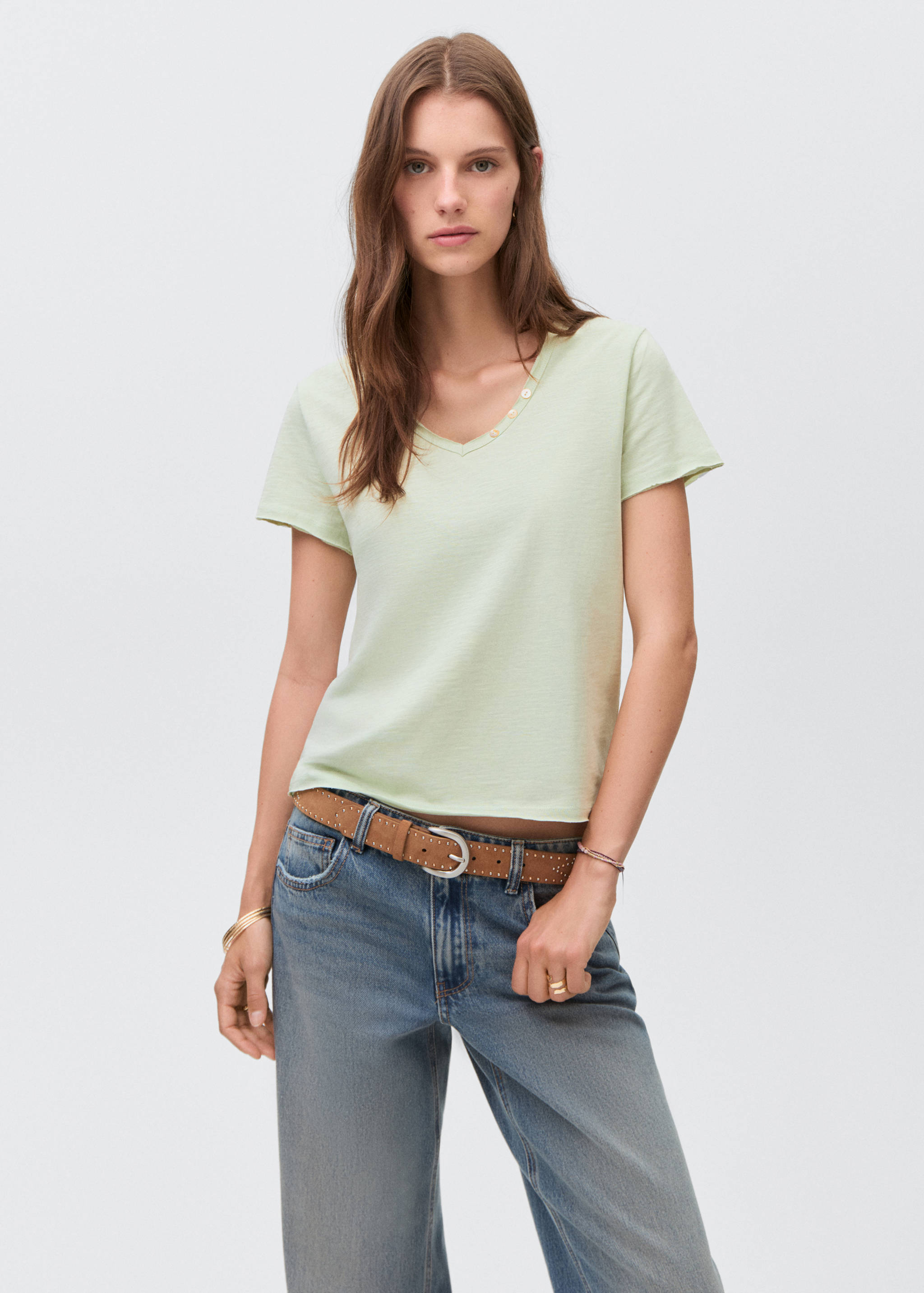 T-shirt with mother-of-pearl button detail - Medium plane