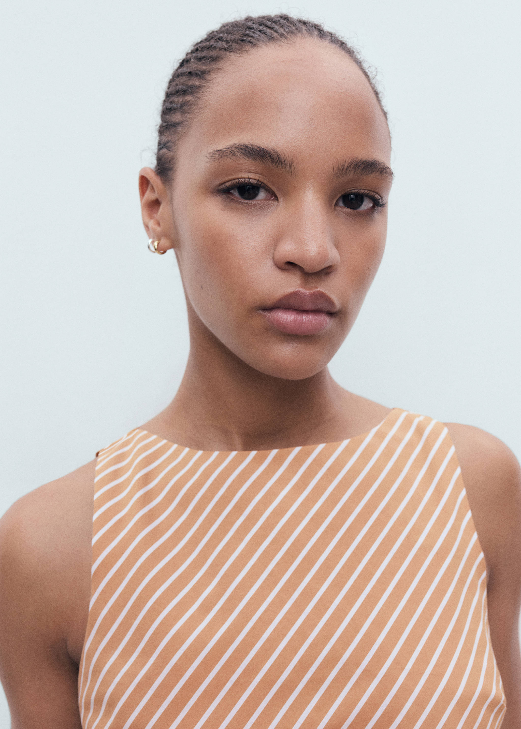 Asymmetrisches Baumwoll-Top mit Streifen - Detail des Artikels 1