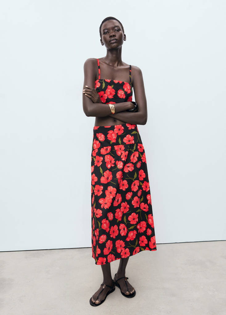 Floral-print flared skirt — Black