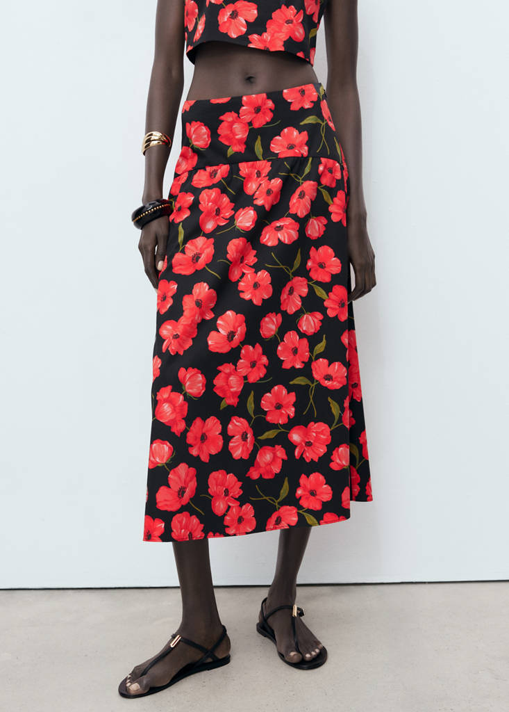Floral-print flared skirt — Black