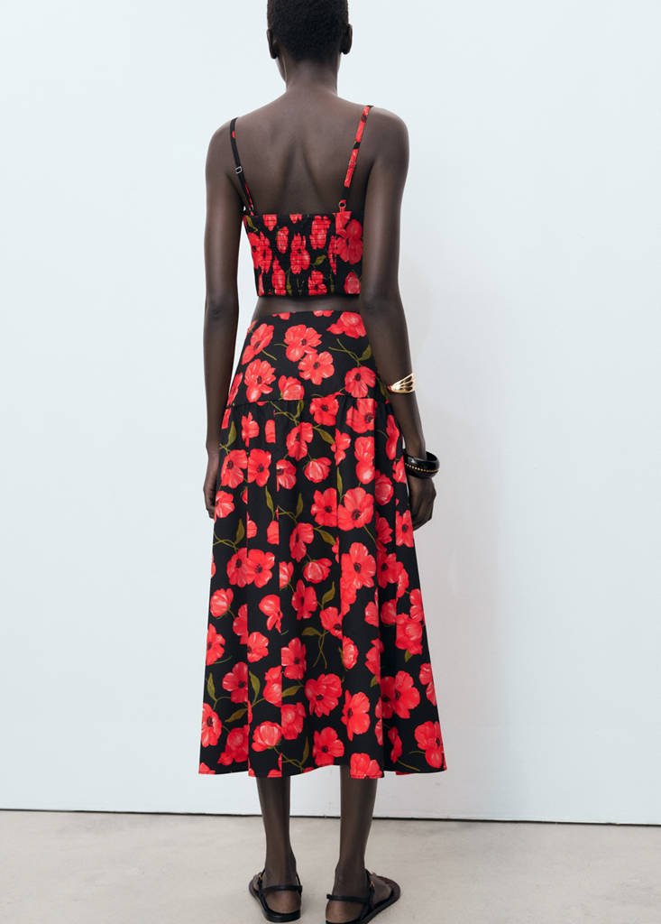 Floral-print flared skirt — Black