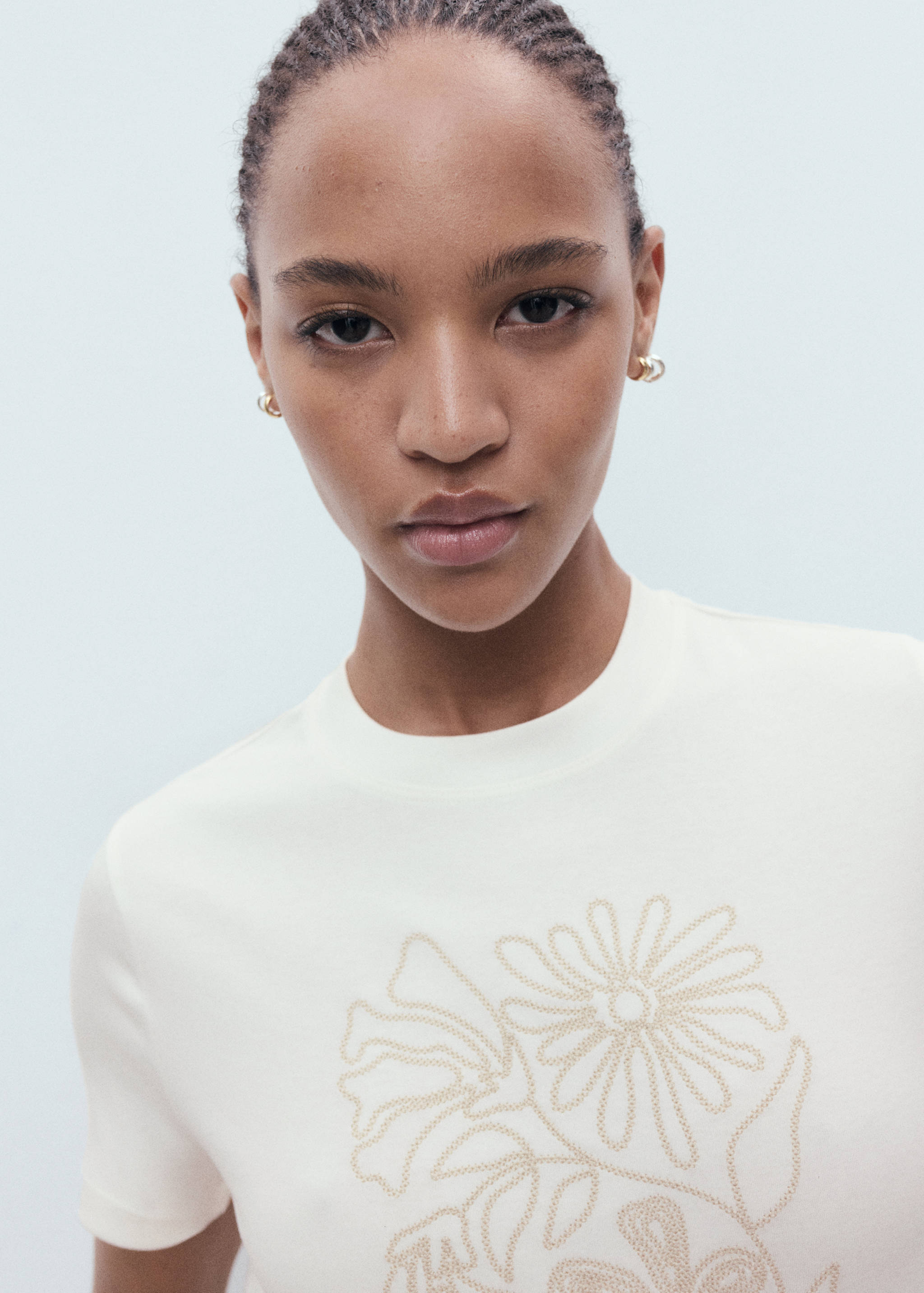 Floral-embroidered cotton t-shirt - Details of the article 1