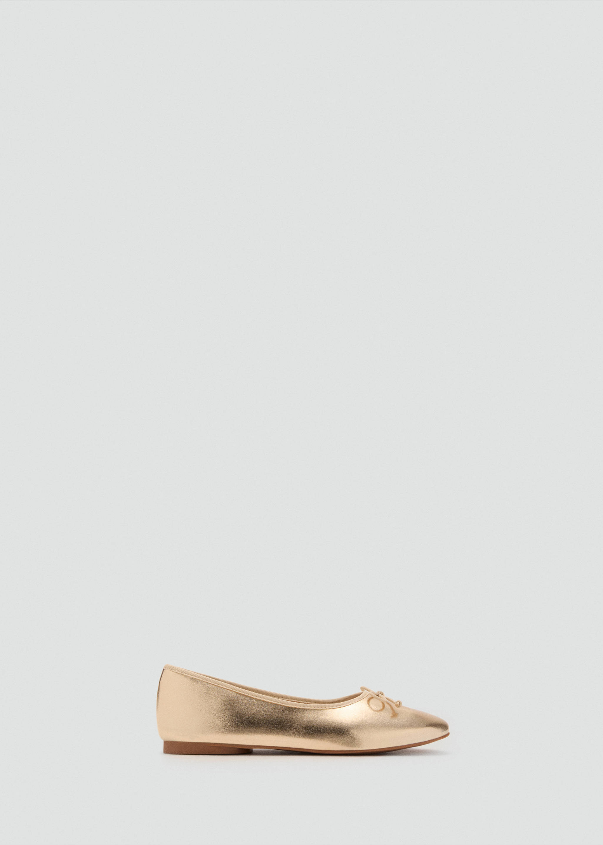 Metallic ballet flats with bow - Article without model, Gold. Ref: 17042911-00.
