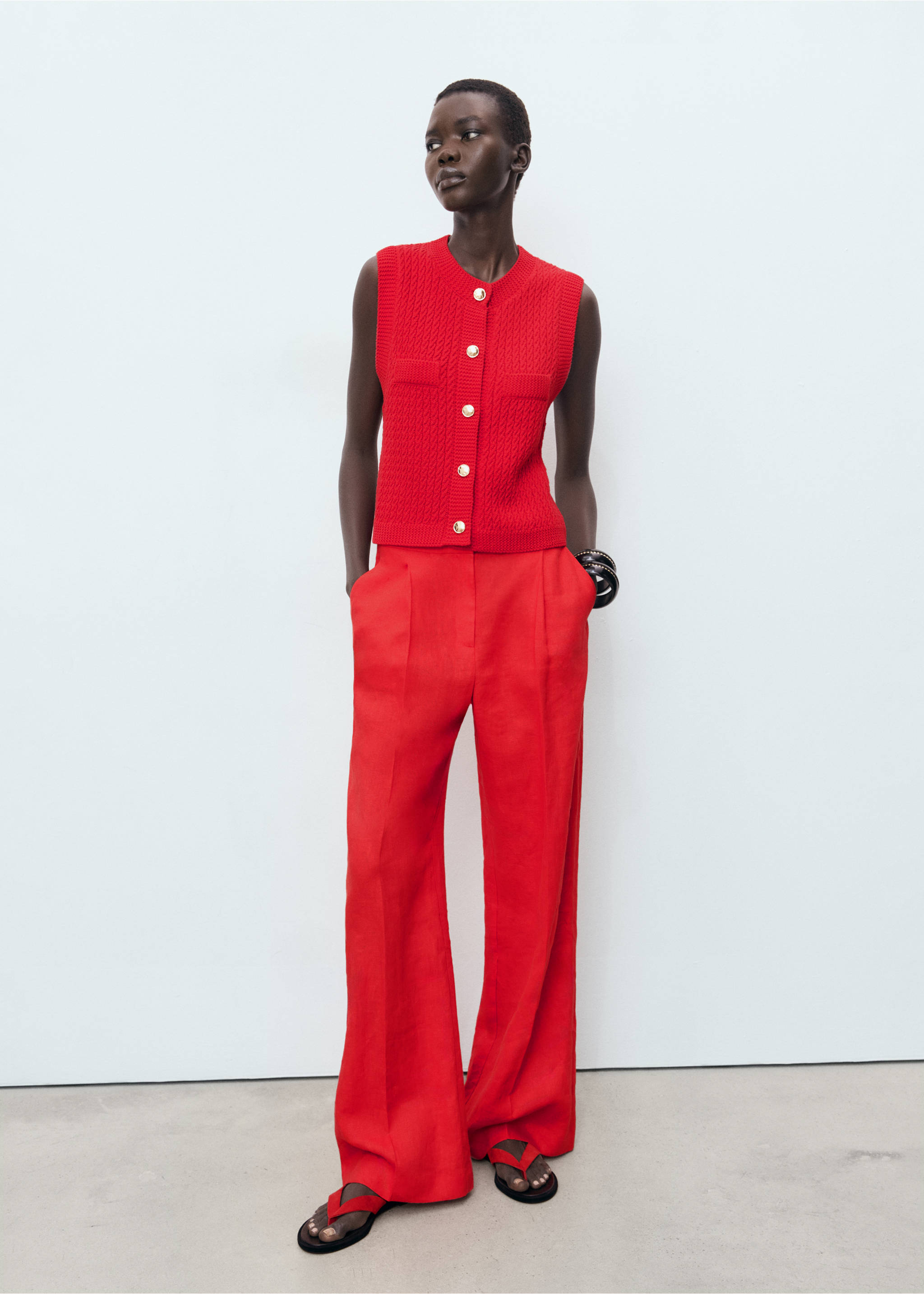 Gilet maille épaisse boutons - Plan général, Rouge. Ref: 17042916-00.