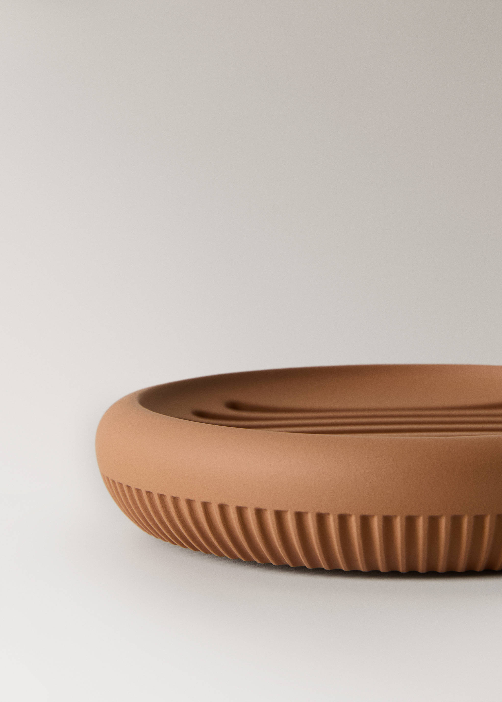 Resin soap dish - Details of the article 2