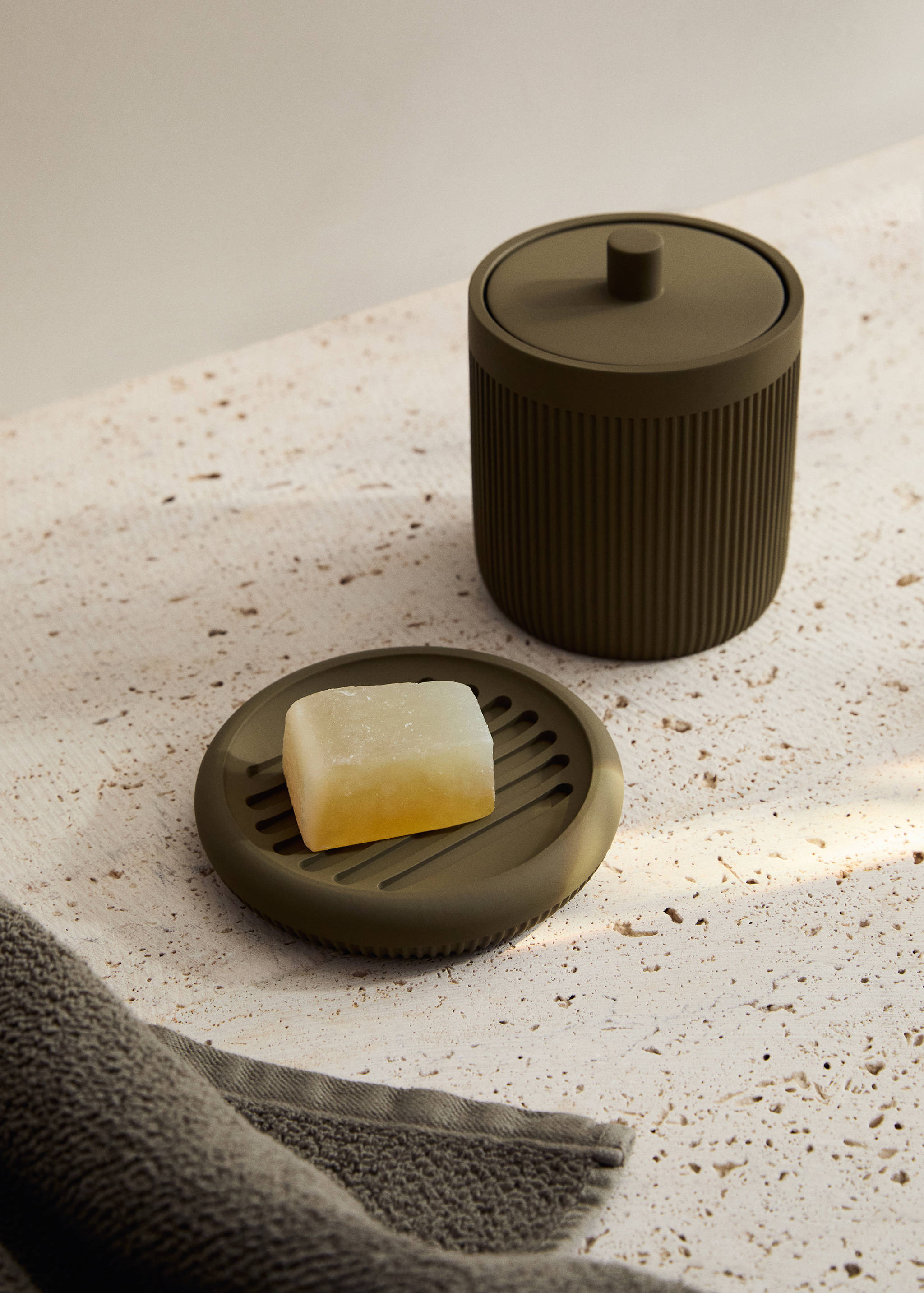 Mydelniczka z żywicy - Plan ogólny