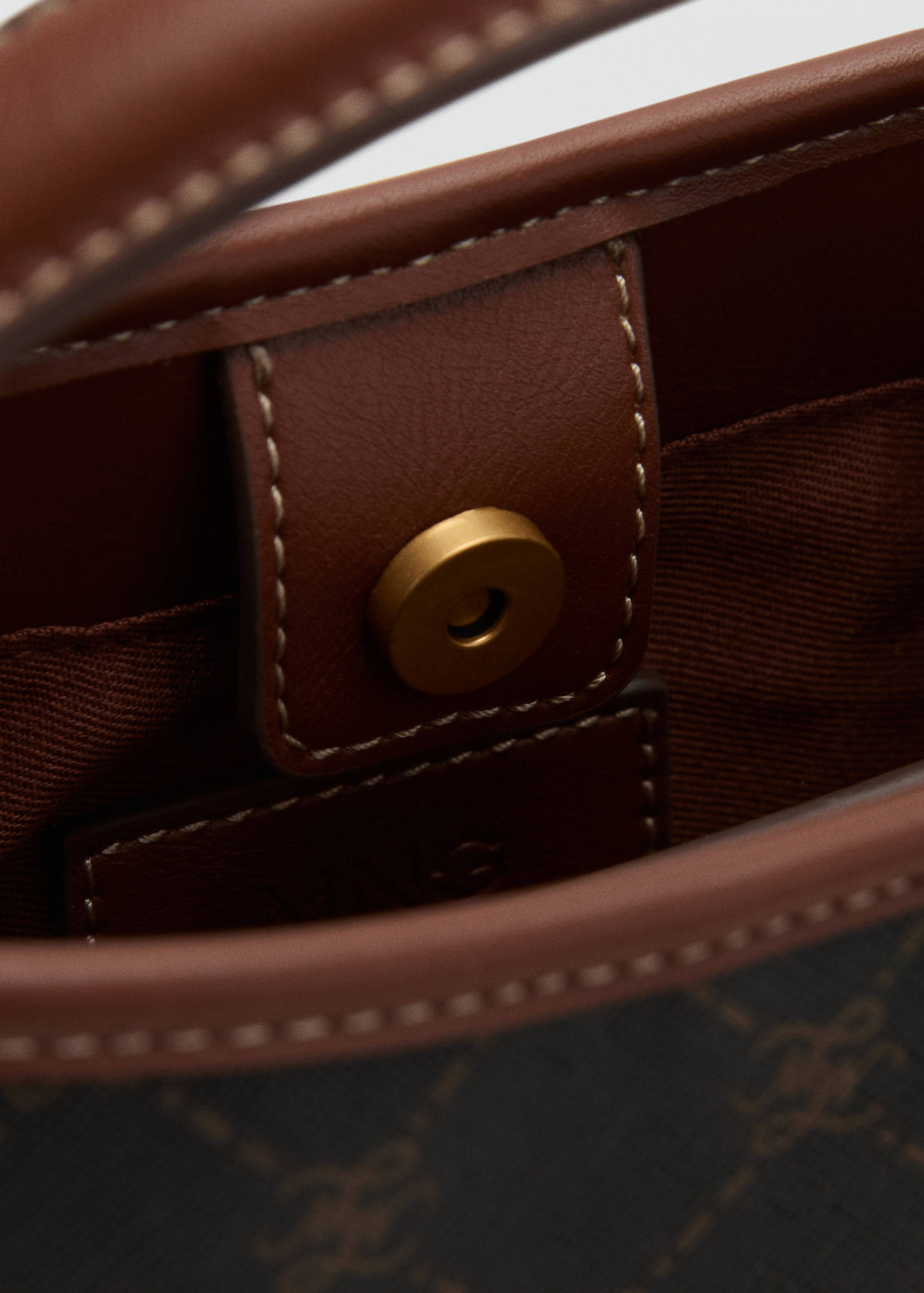 Small bucket bag - Details of the article 2