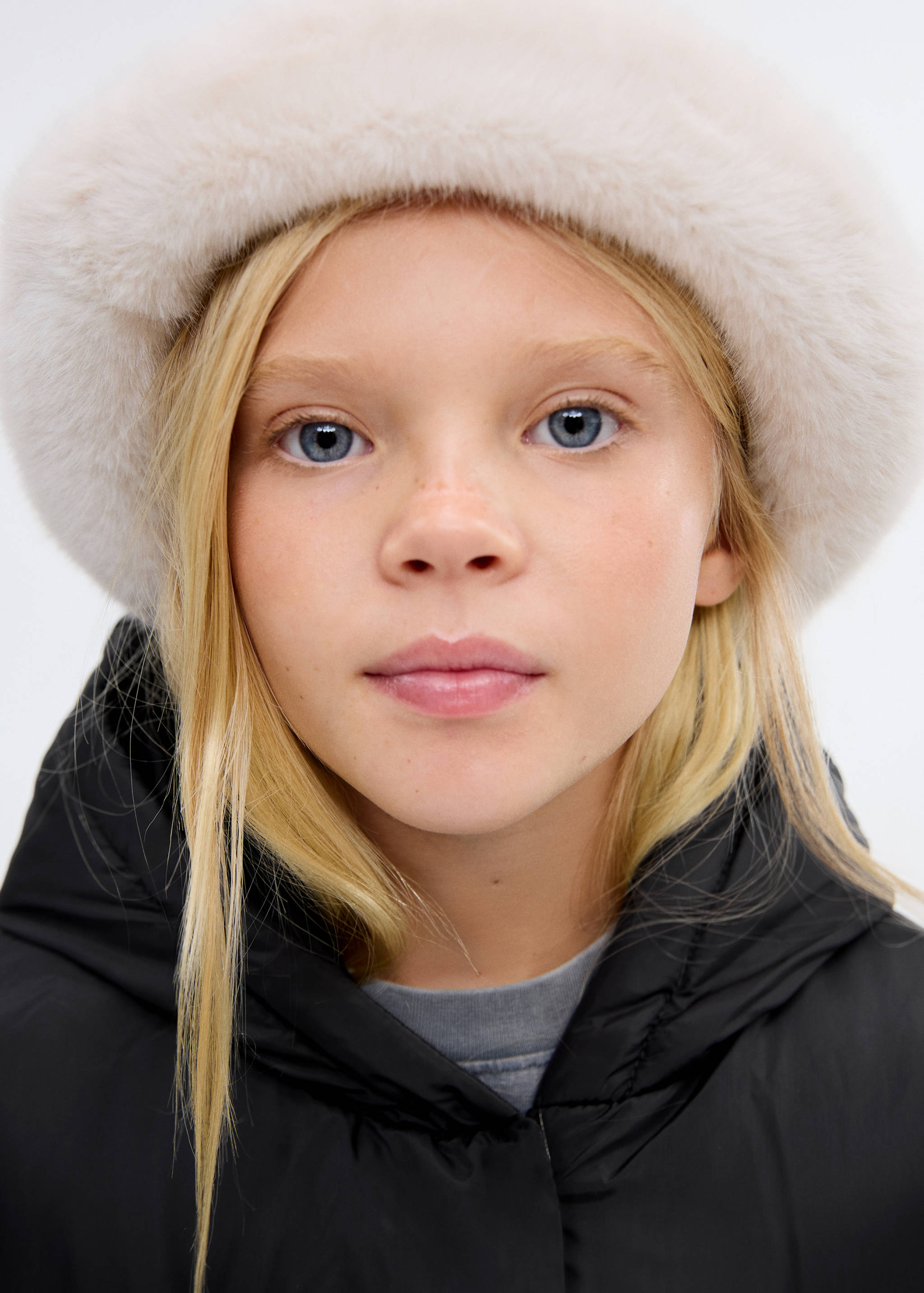 Hood puffer coat - Details of the article 1