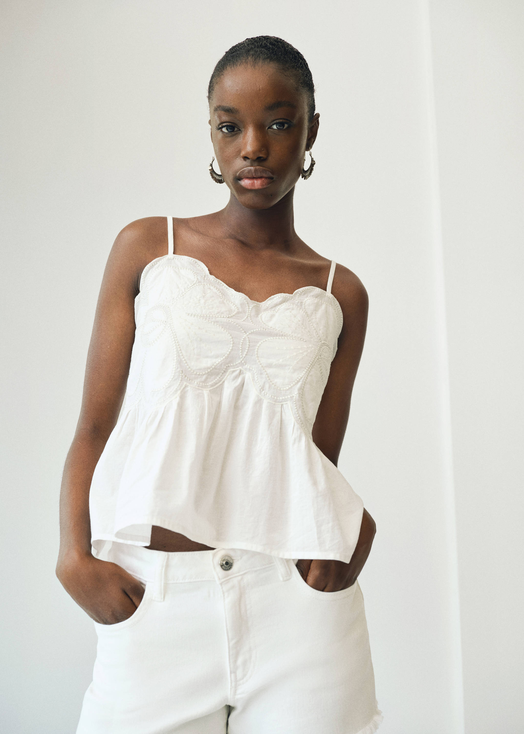 Embroidered flower top - Medium plane