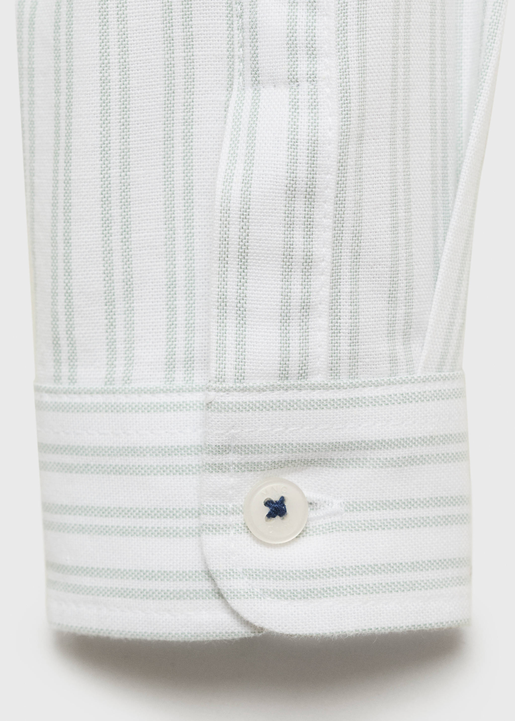 Striped Oxford shirt - Details of the article 8
