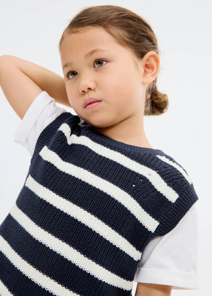 Striped knitted gilet — Navy