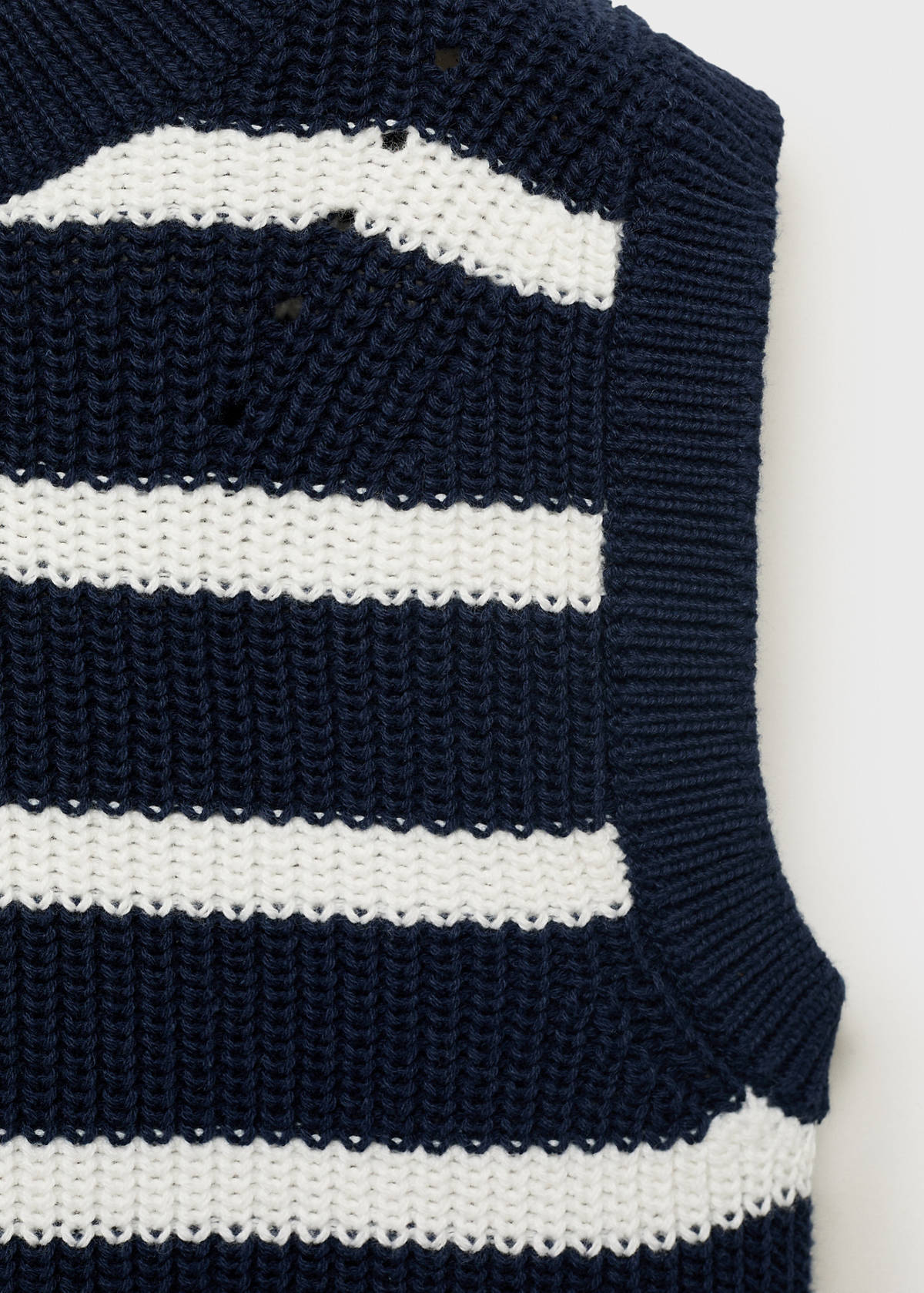 Striped knitted gilet — Navy