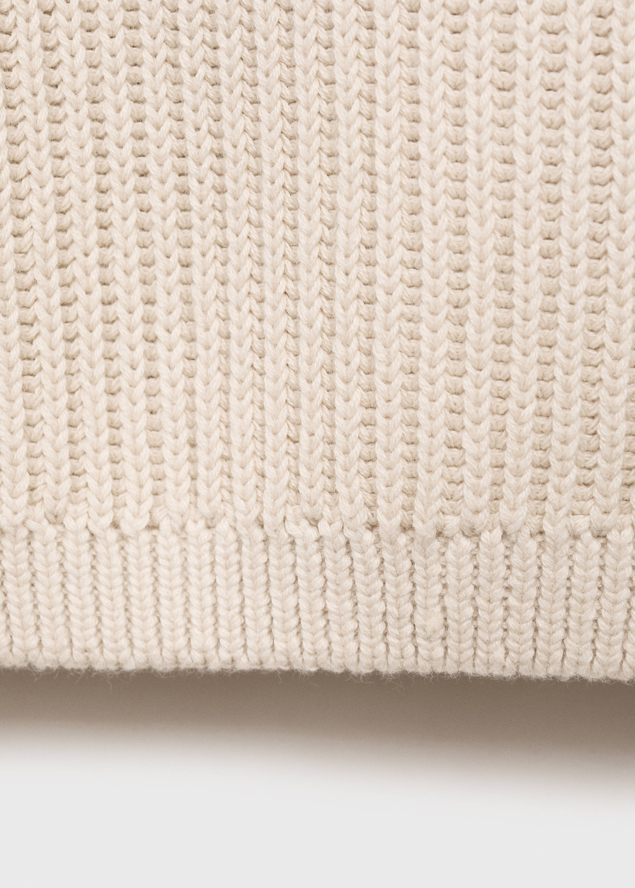 Buttons detail knit sweater - Details of the article 0