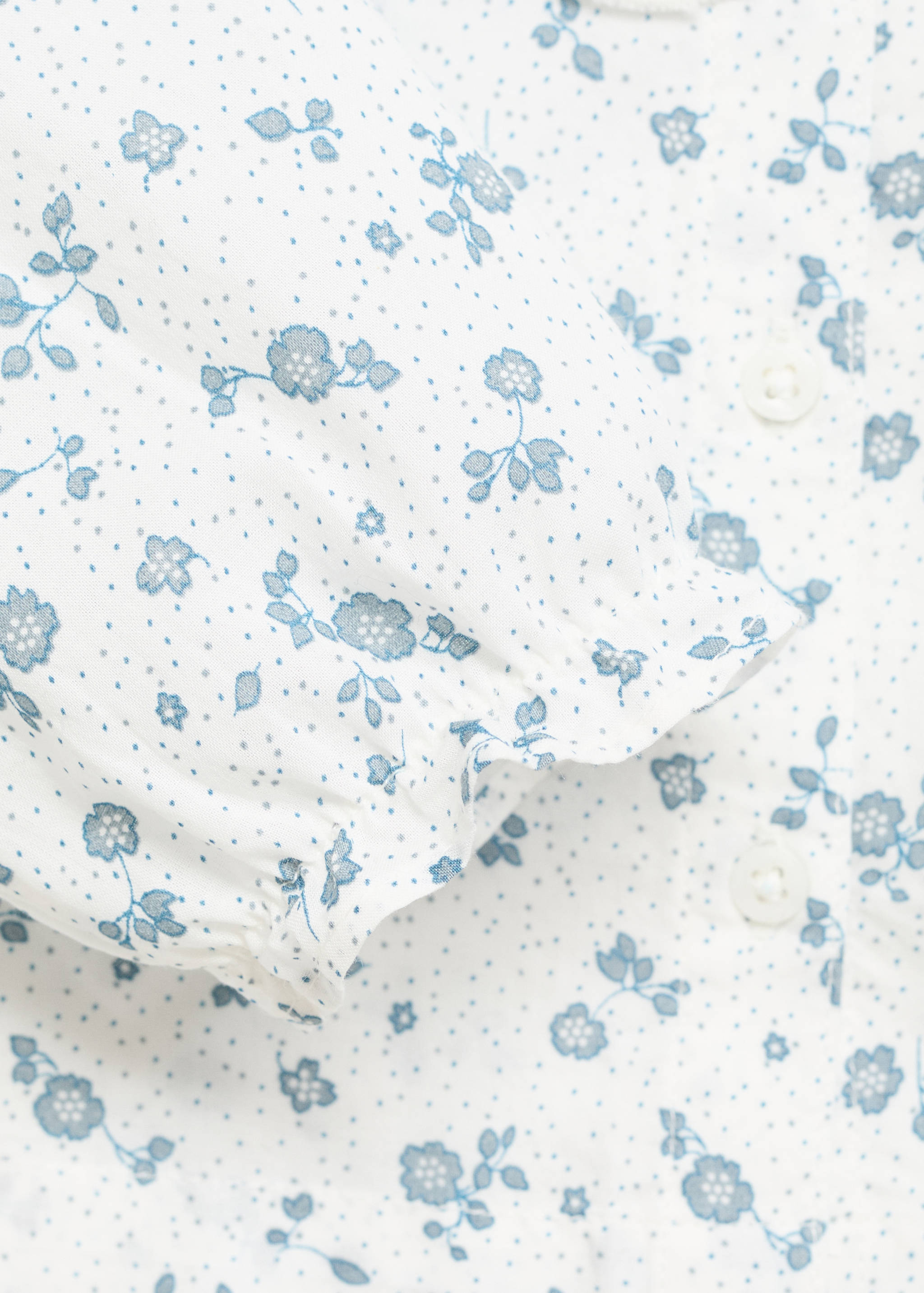 Embroidered babydoll-collar blouse - Details of the article 0