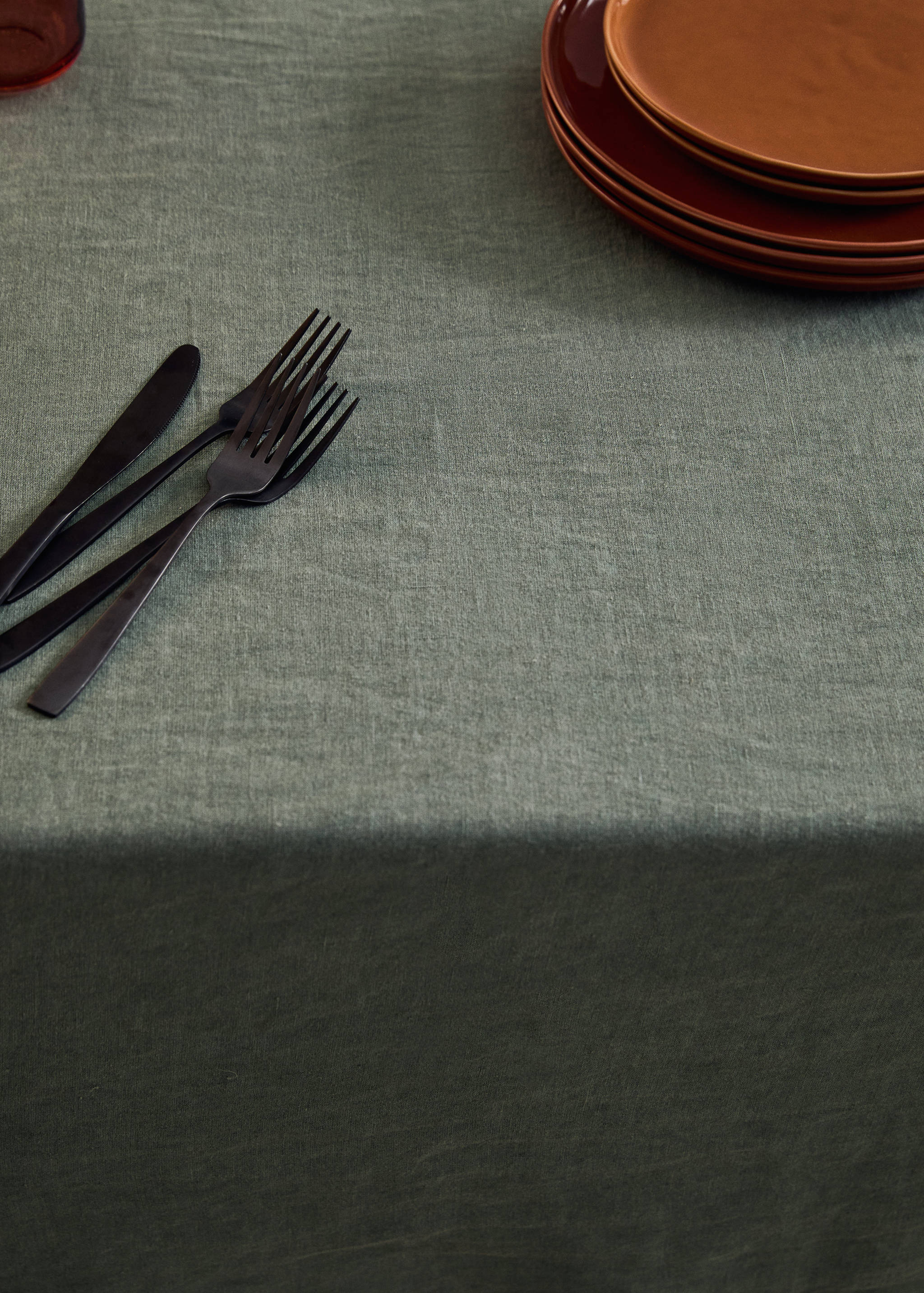 Mantel lino terminación deshilachado 6 a 8 comensales - Detalle del artículo 7