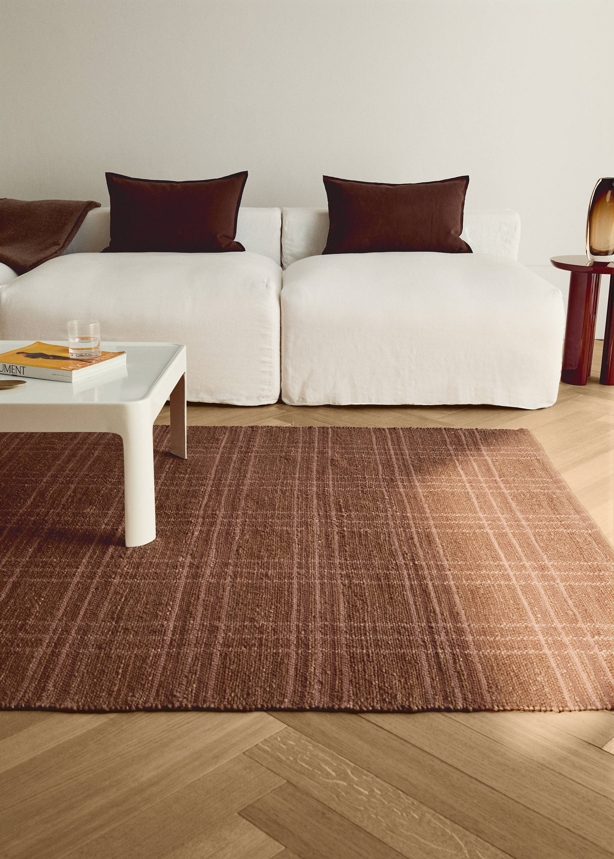 Overdyed check jute rug - General plane