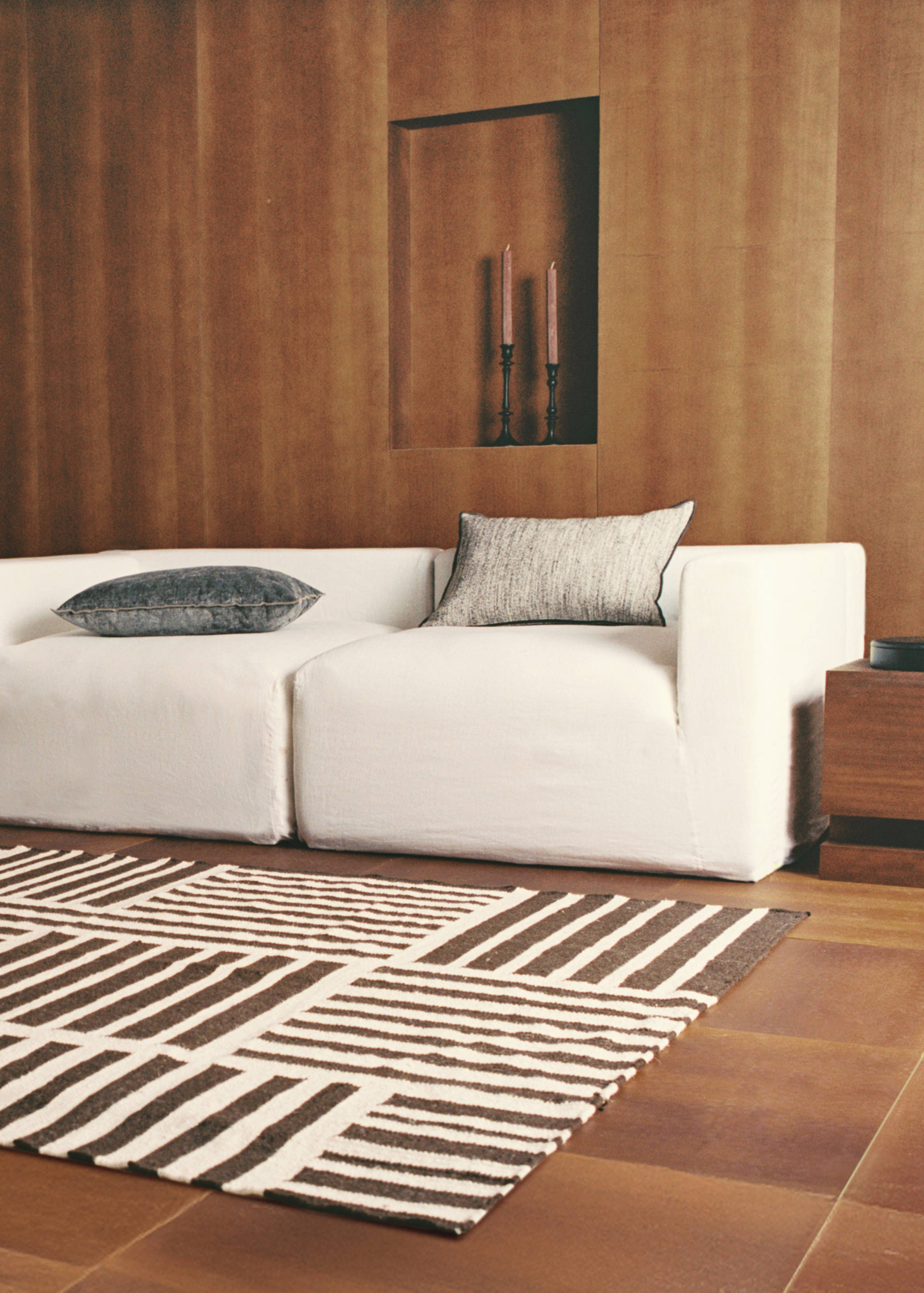 Wool rug with striped patchwork effect - Details of the article 5