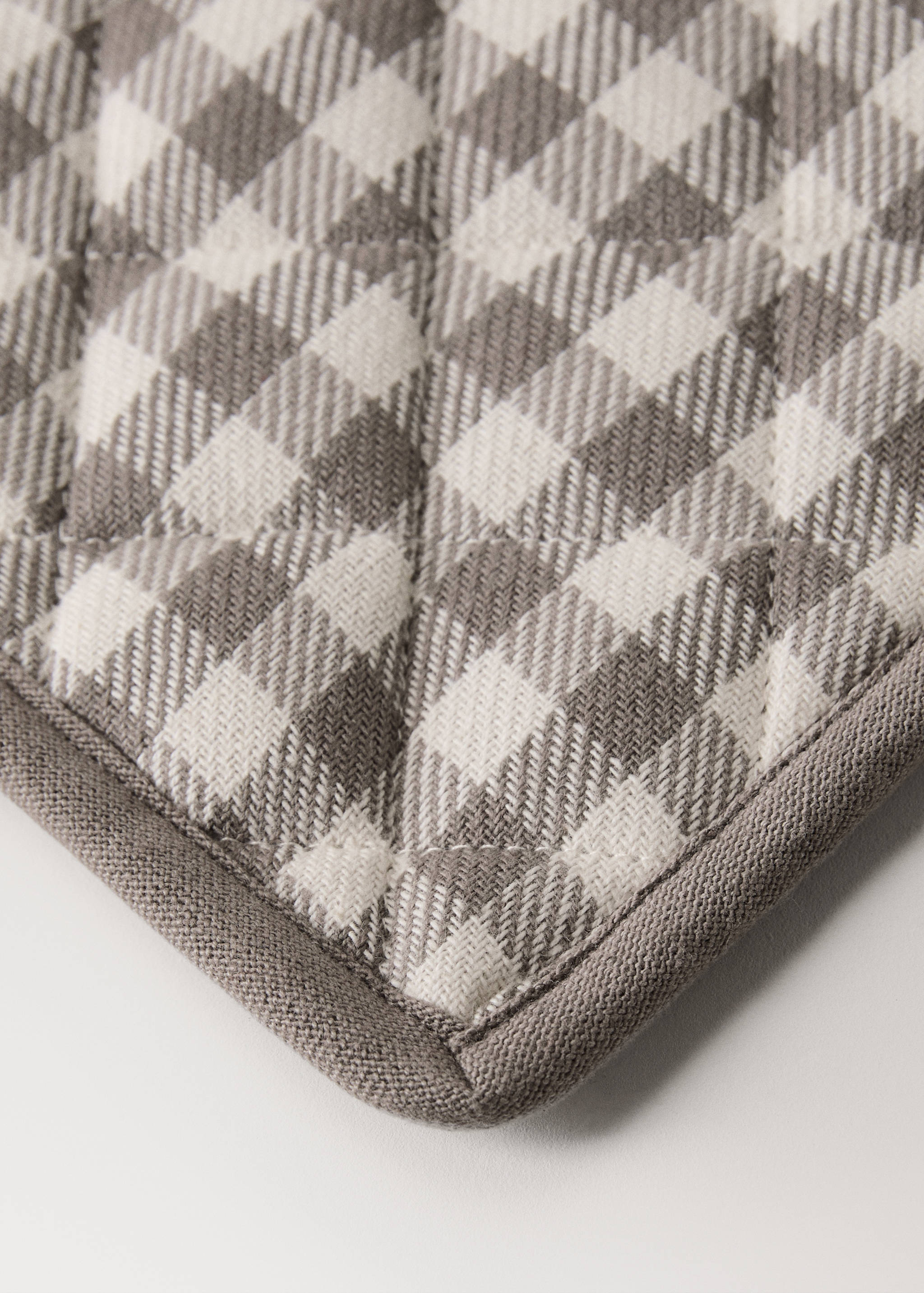 Gingham check cotton pot holder - Details of the article 2
